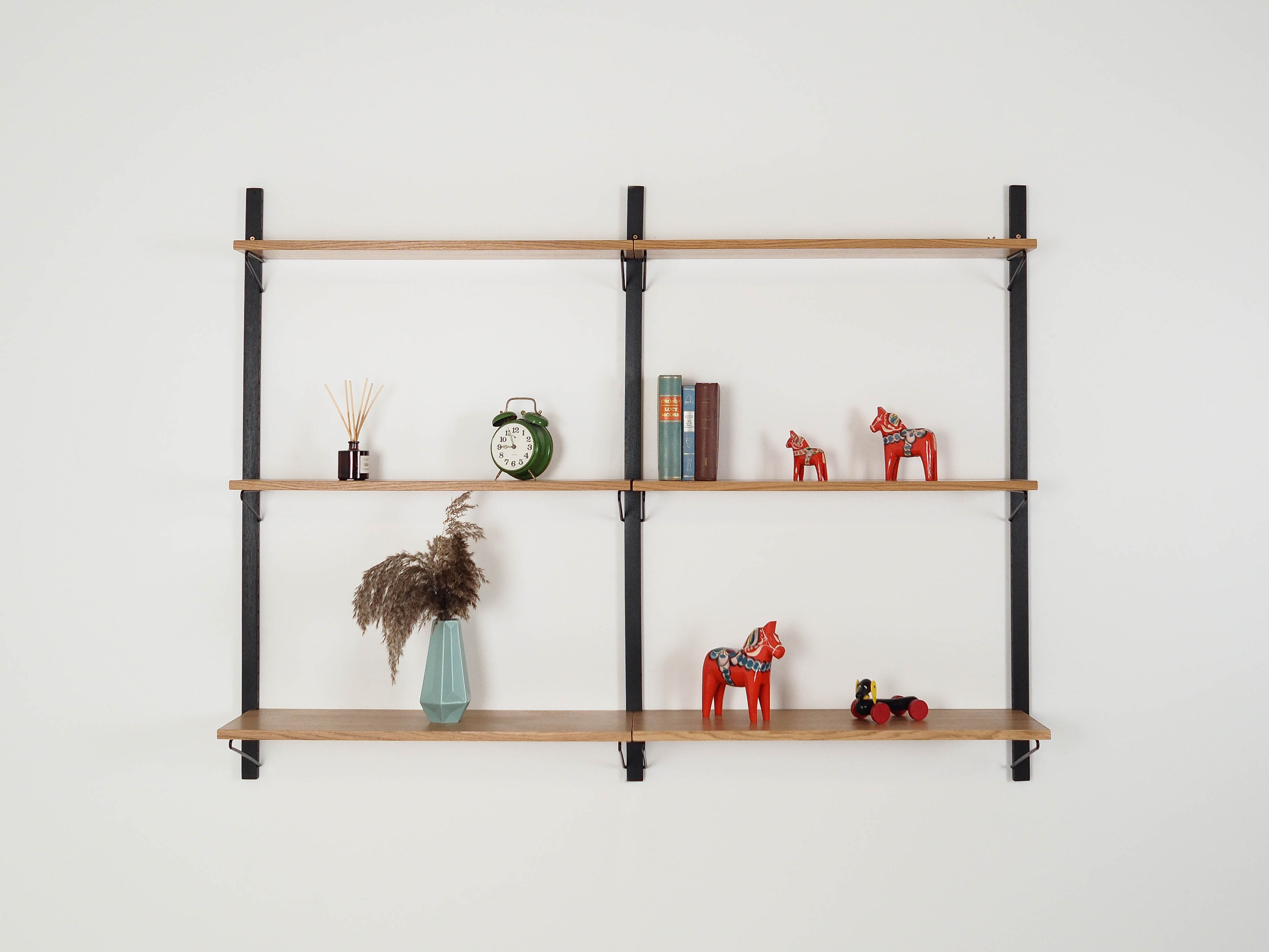 Oak shelf 1970s Brown
