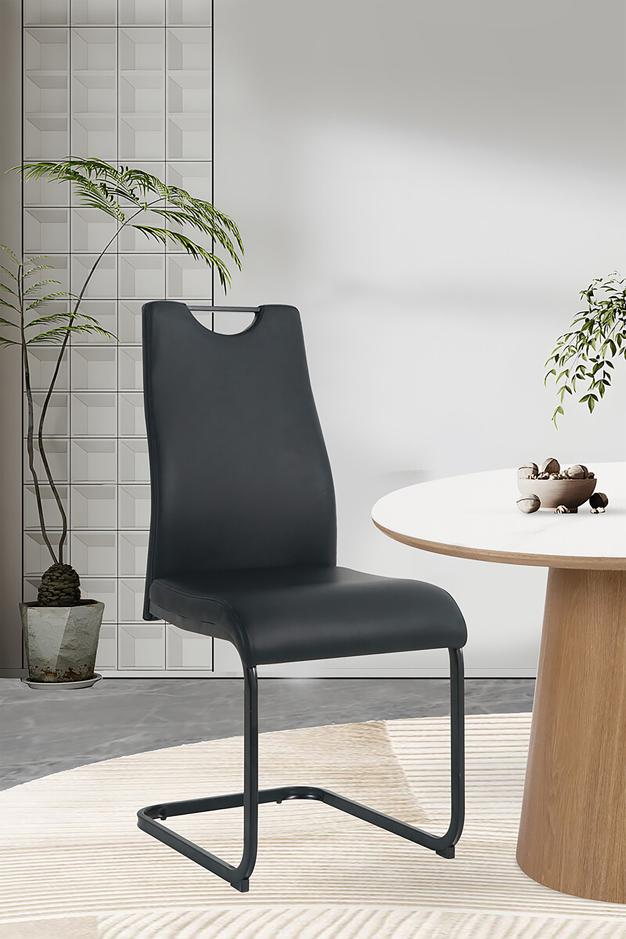 2x Cantilever chairs Dimaci Black