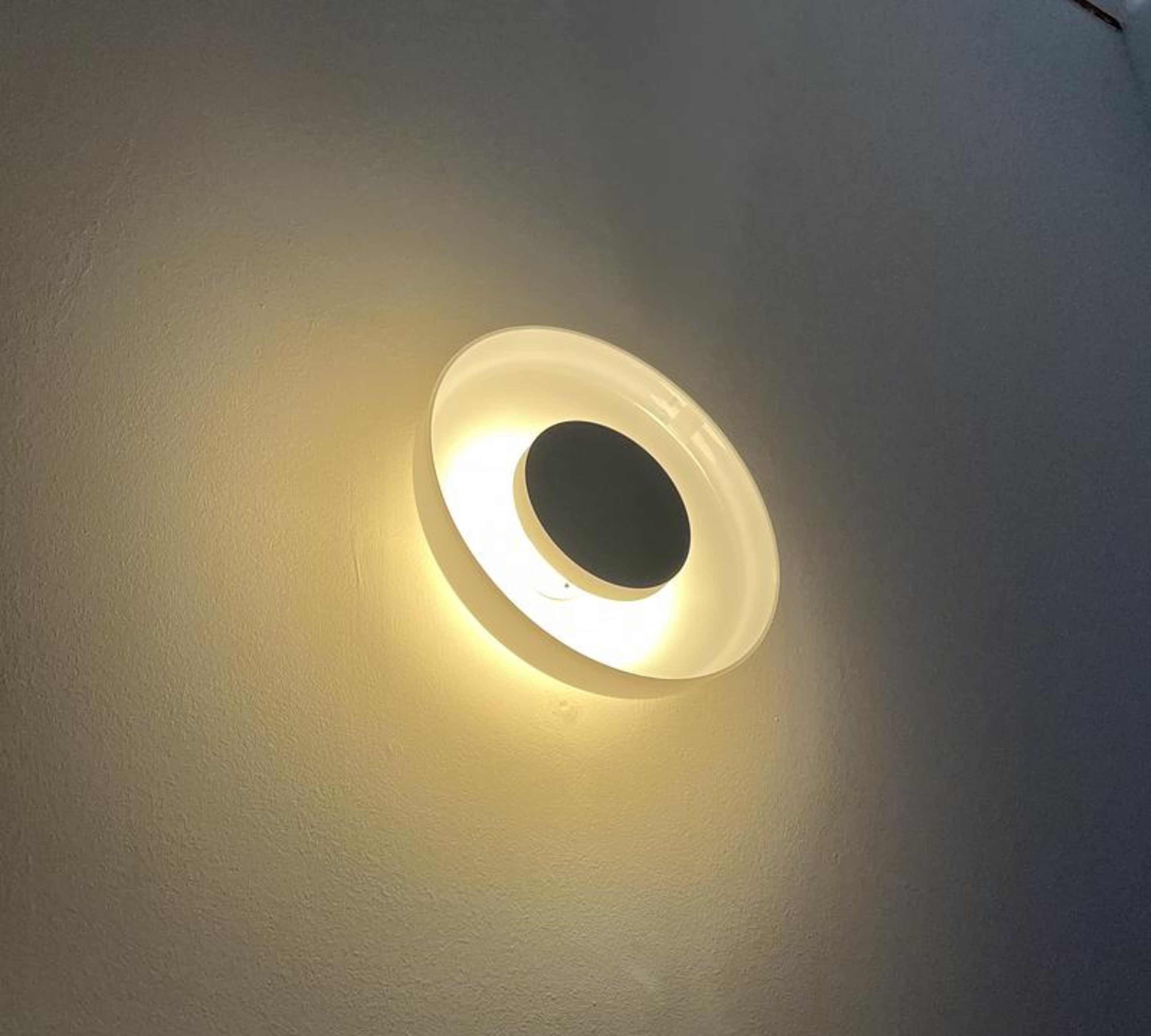 2x Aura Plus Wandleuchte Opal Weiß