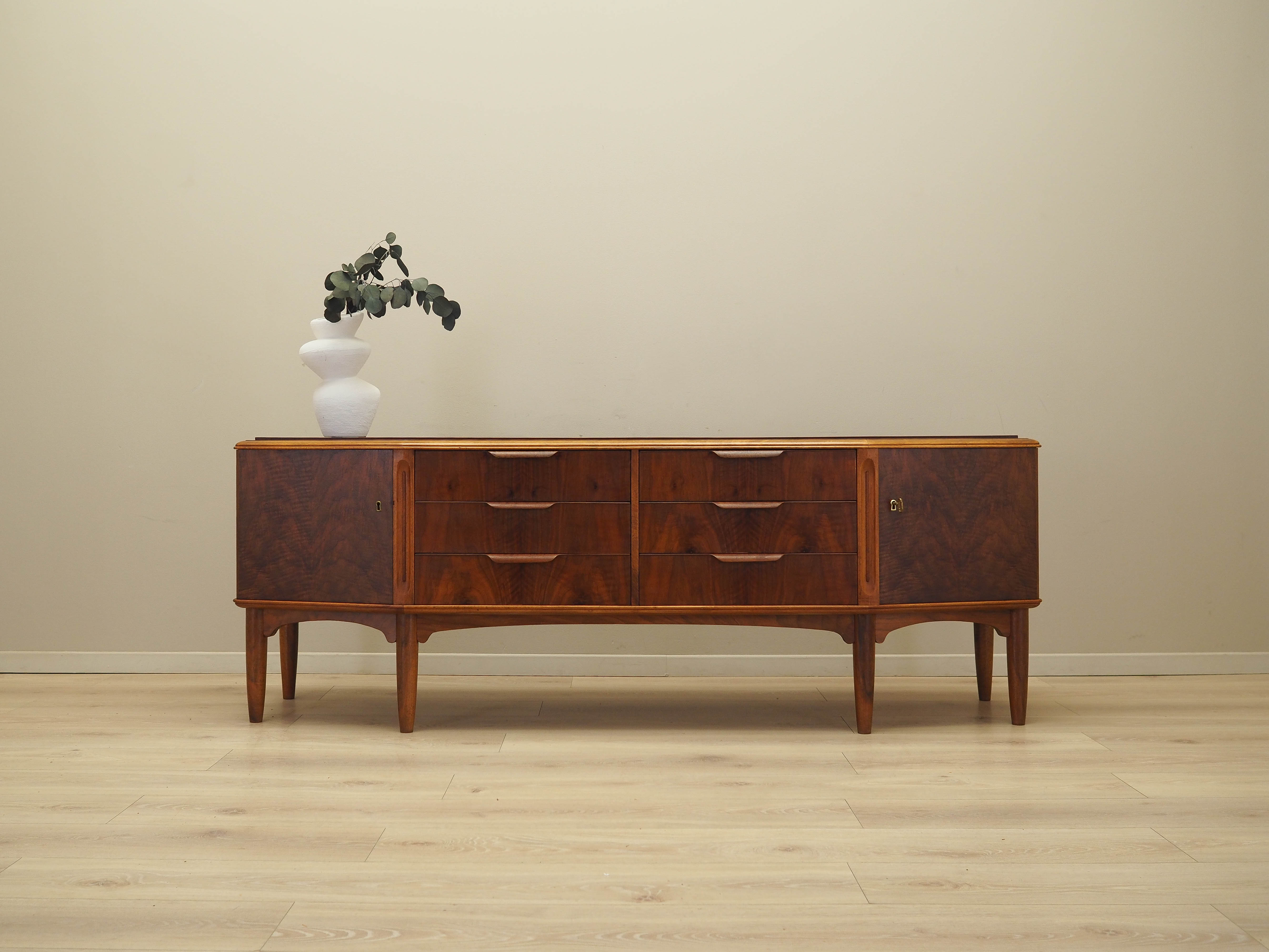 Sideboard Nussbaumholz Braun 1960er Jahre