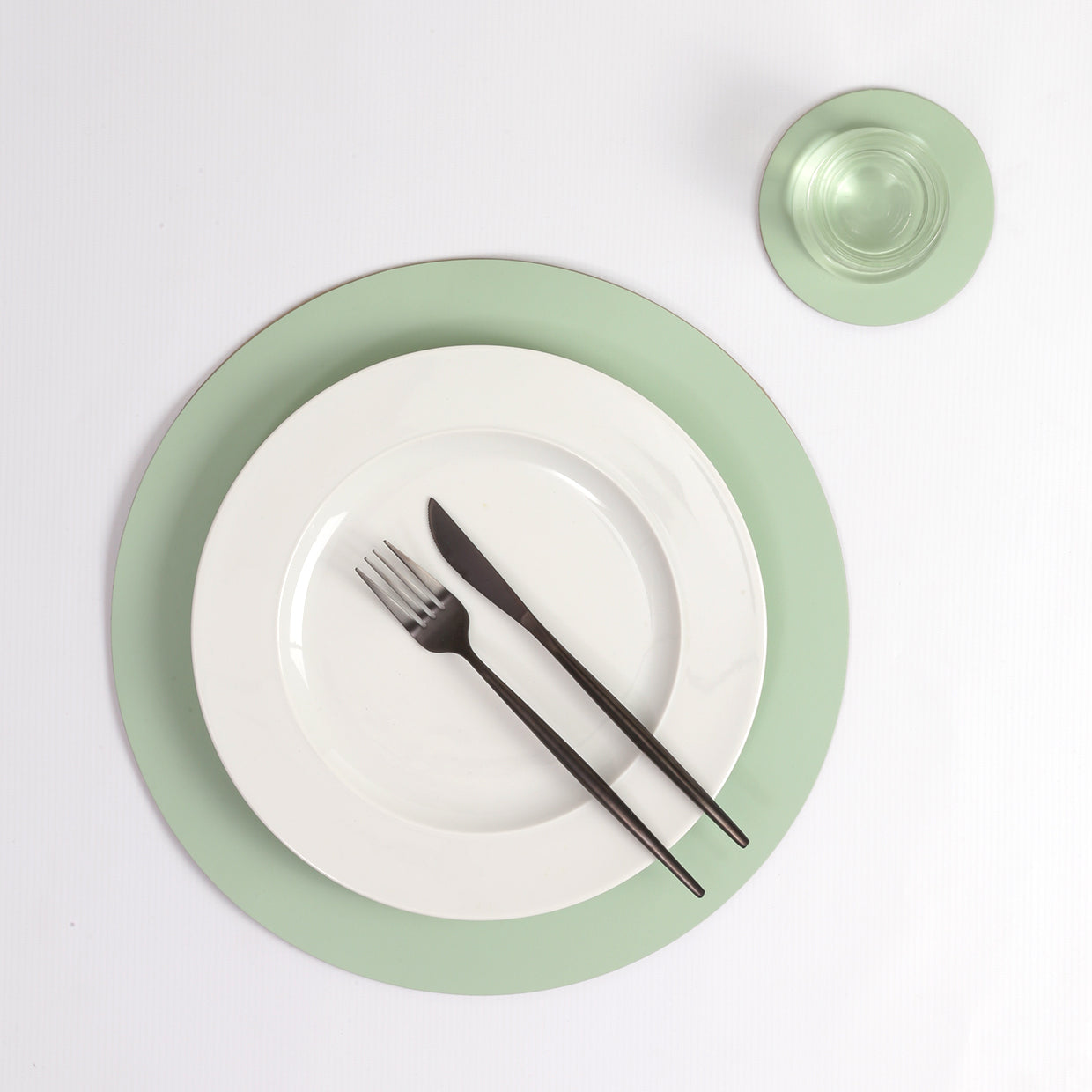 Placemat Round 100% Recycled Leather Mint