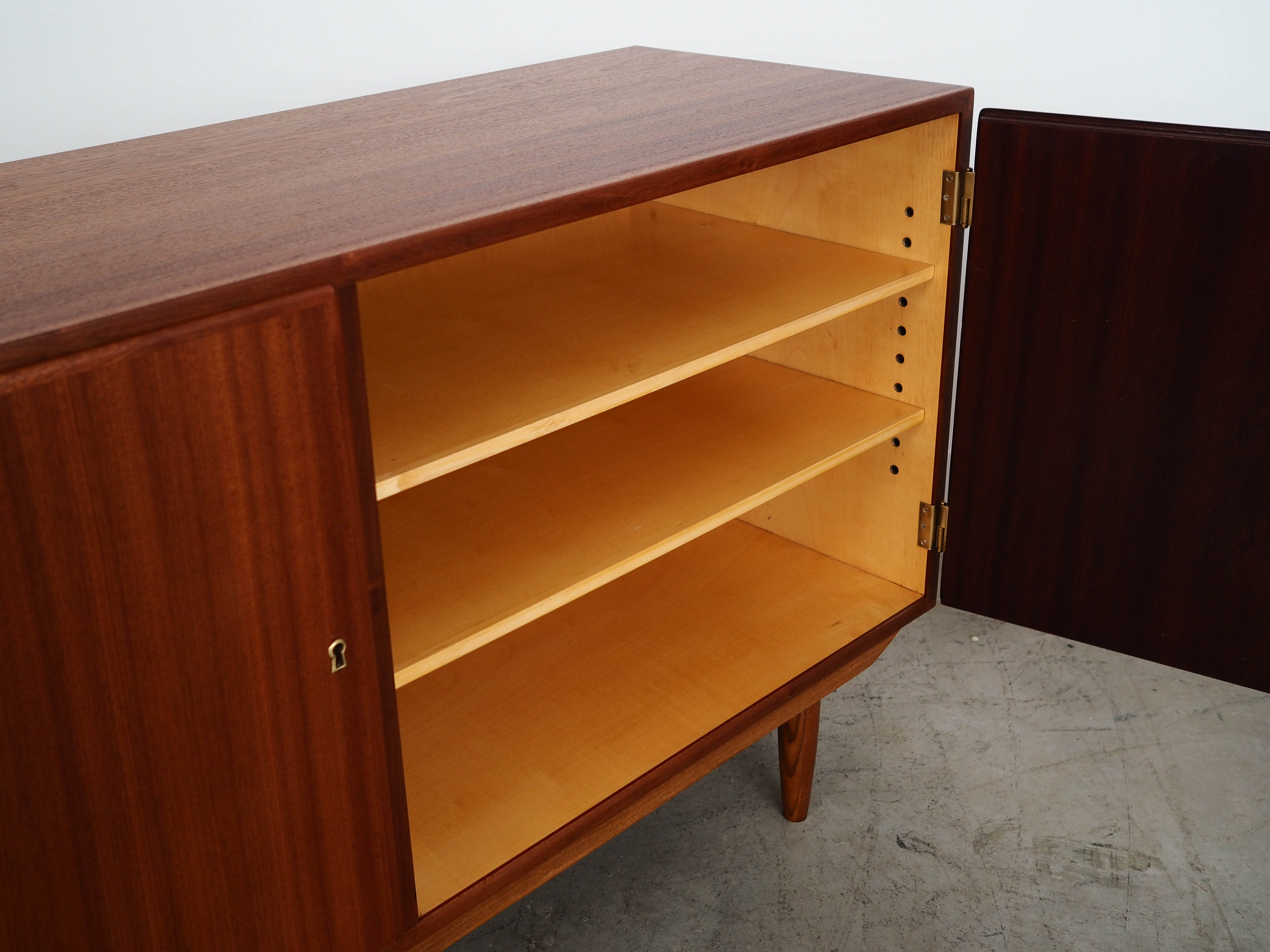 Mahagoni-Schrank Braun 1970er Jahre