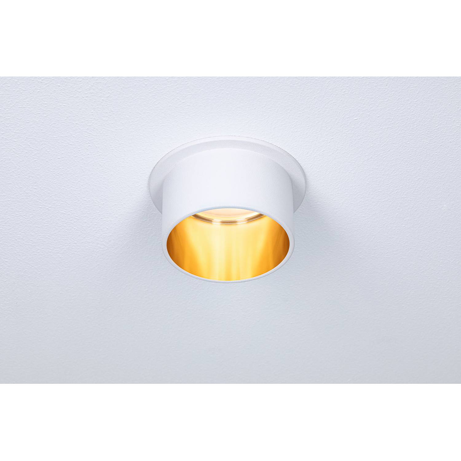 Gil IV LED recessed luminaire White