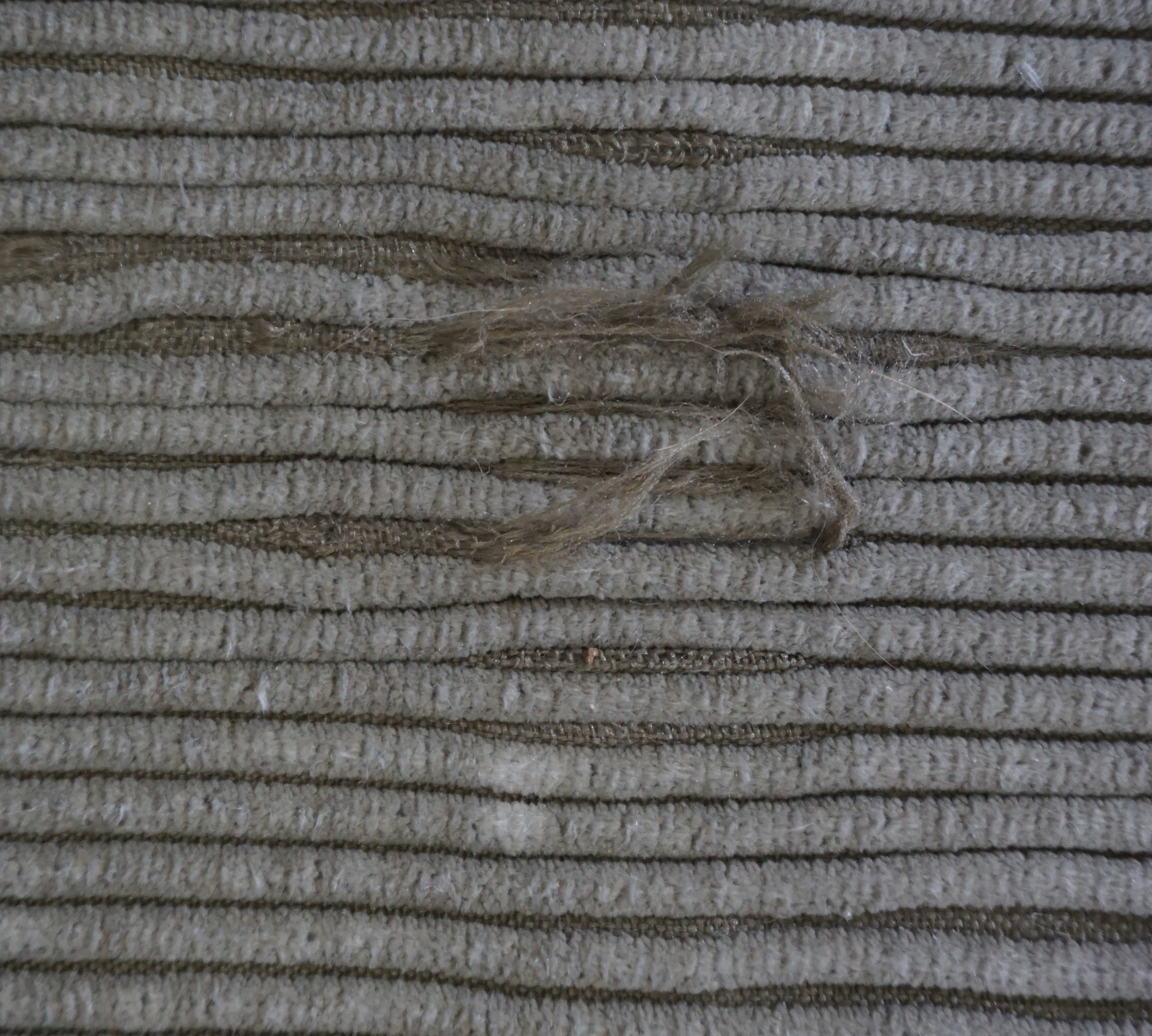 Douglas Sofa 3-Seater Free Sage