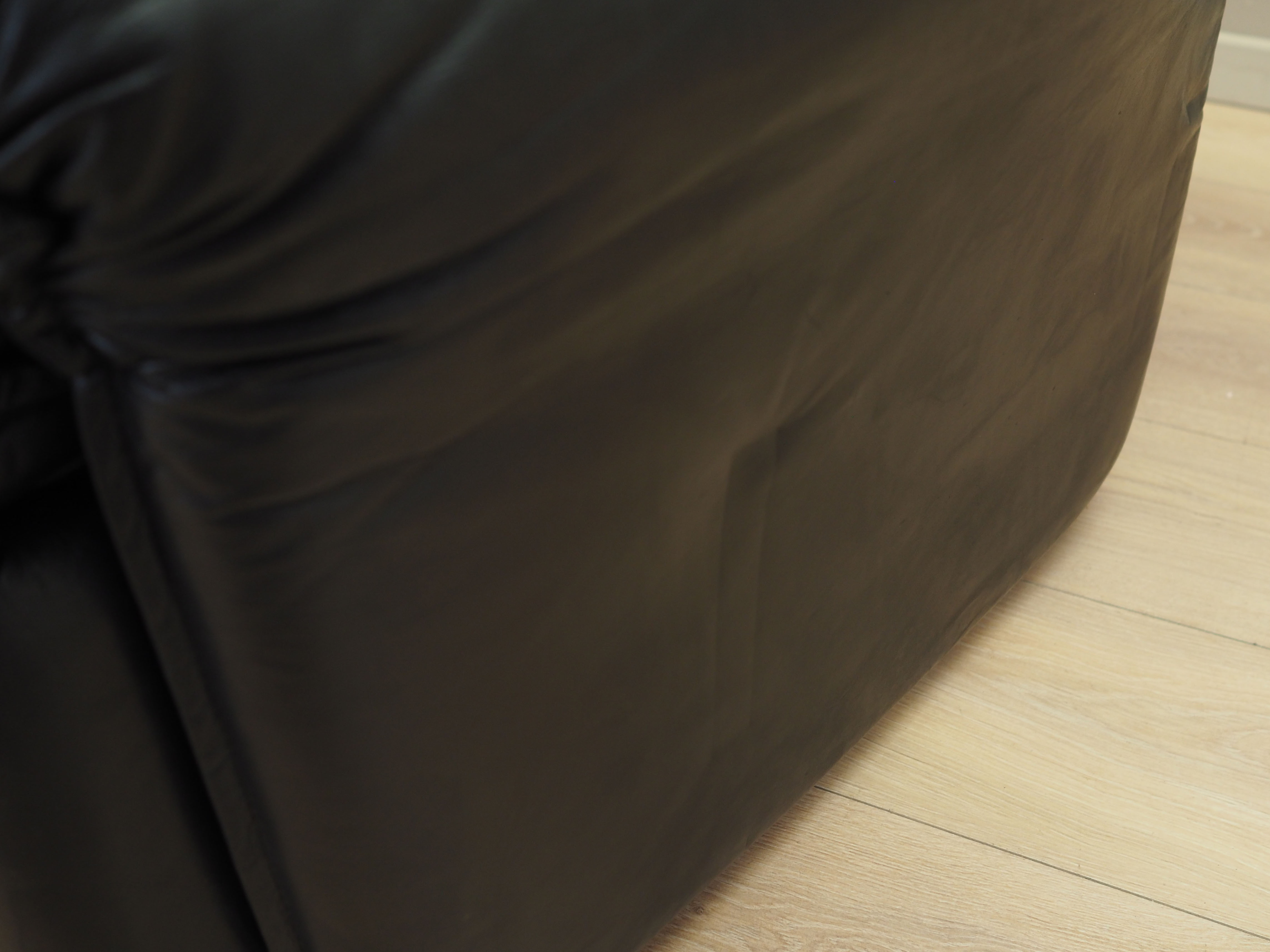 Lounge chair leather black 1970s