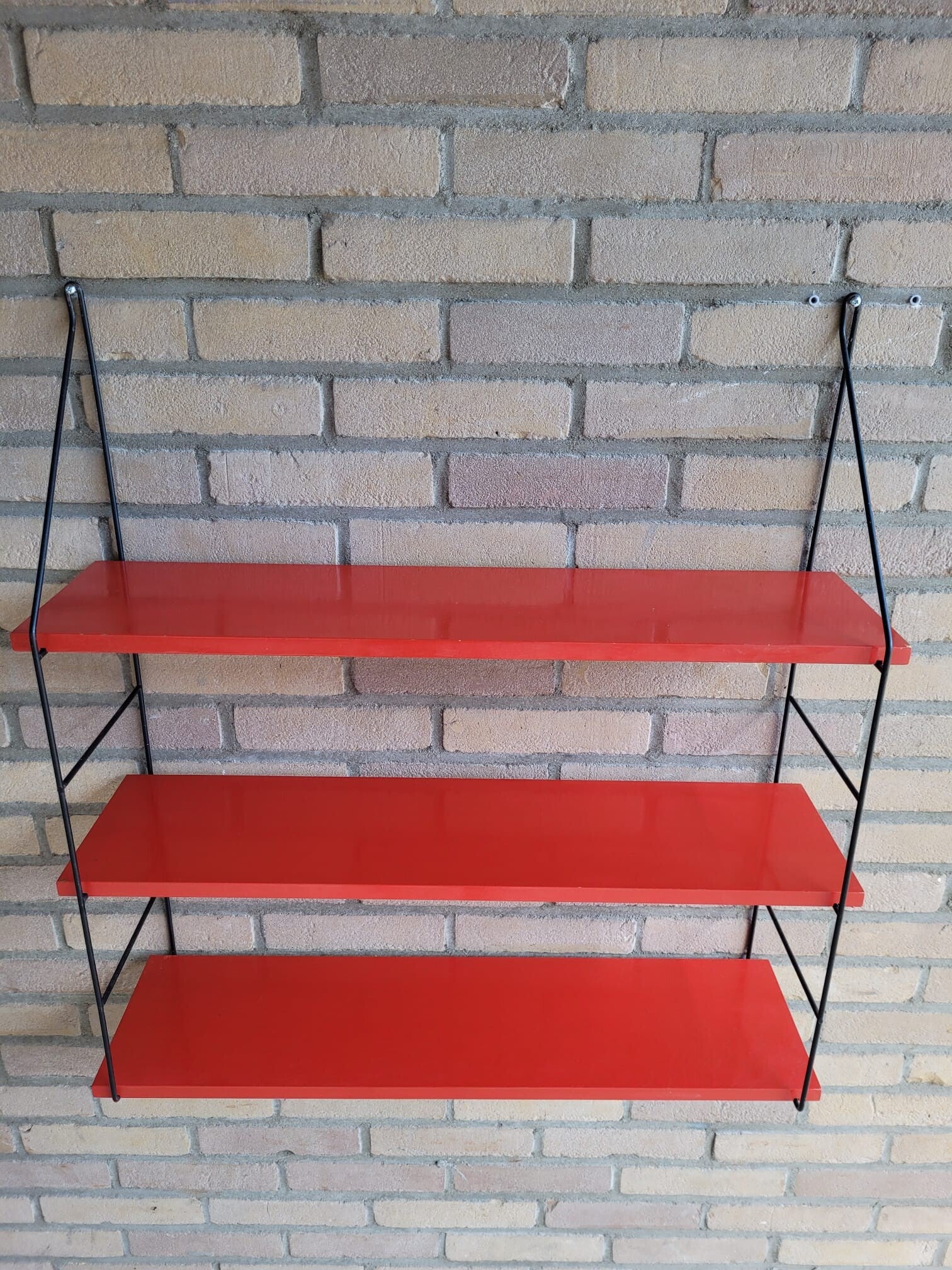 Vintage Wandregal Holz Stahl Rot