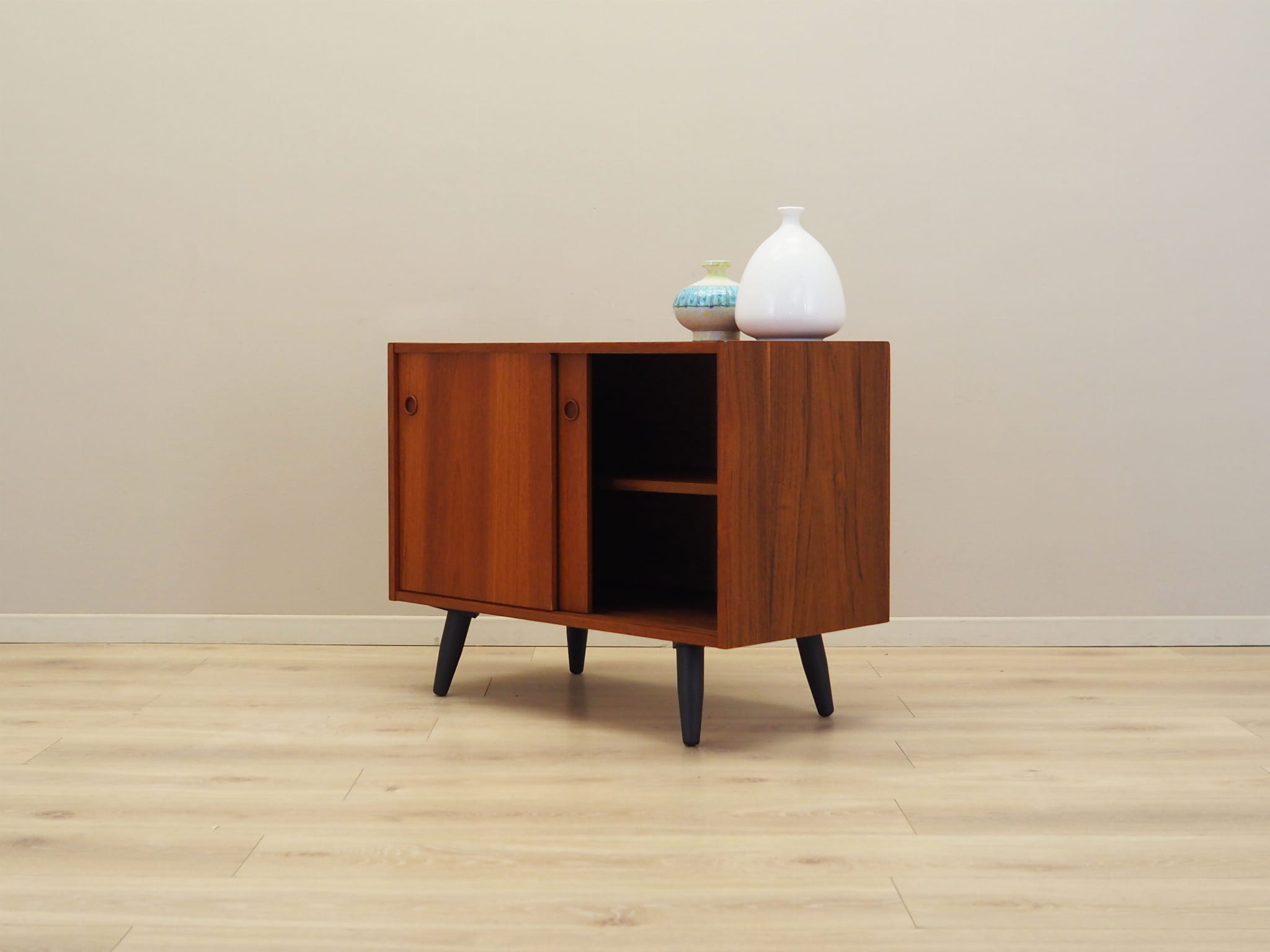 Schrank Teakholz 1970er Jahre