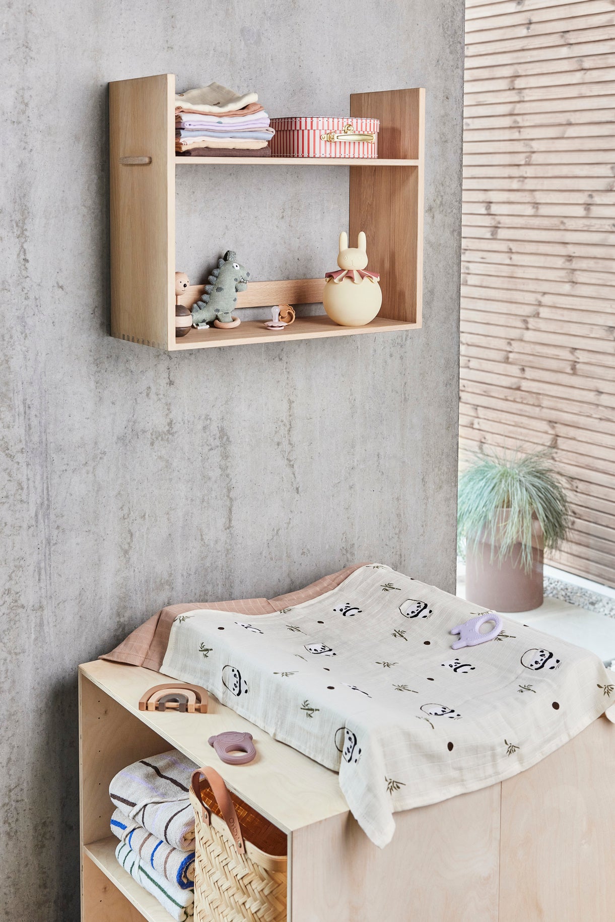 Theo Dino Musical Mobile Organic Cotton Green