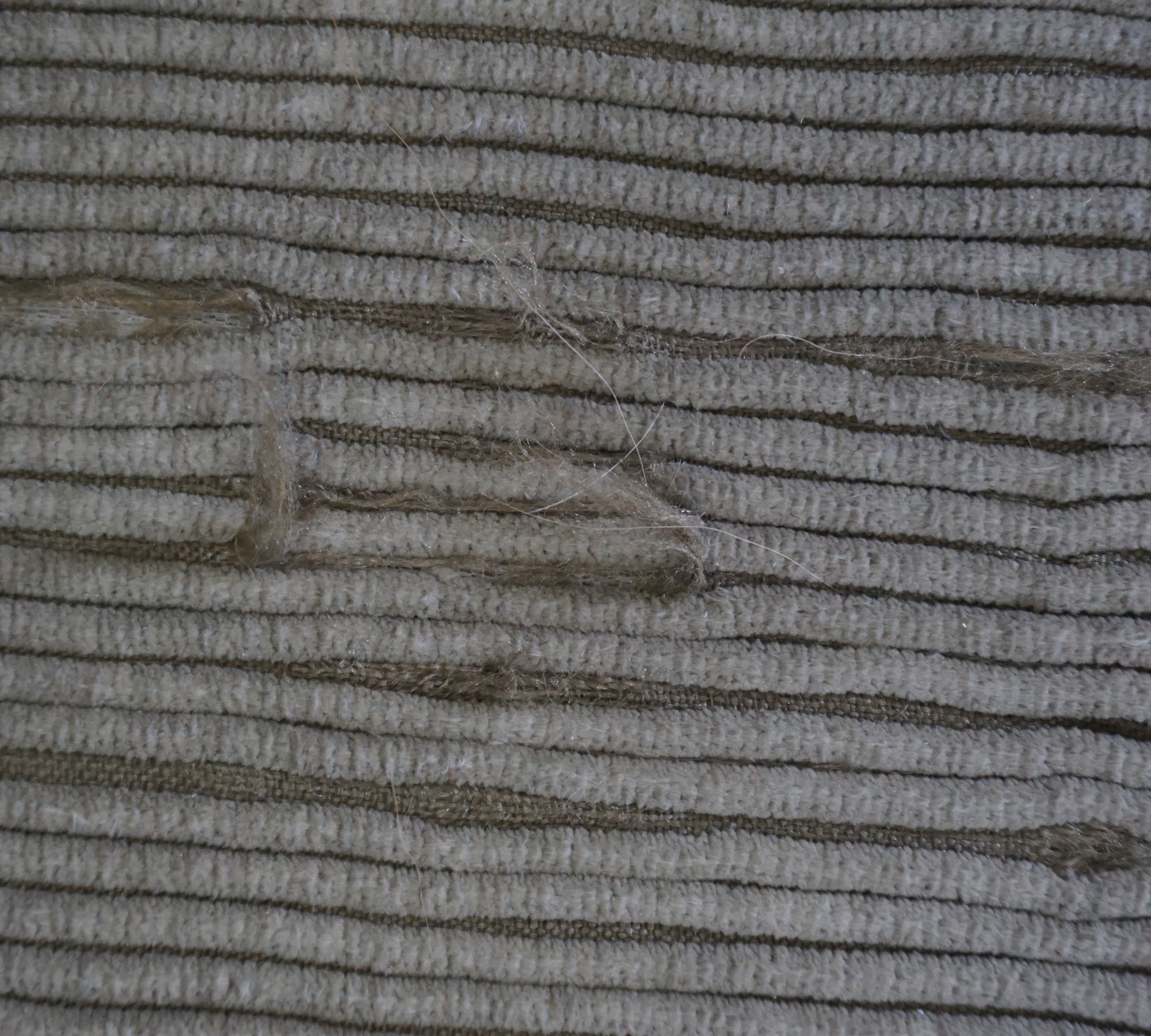 Douglas Sofa 3-Seater Free Sage