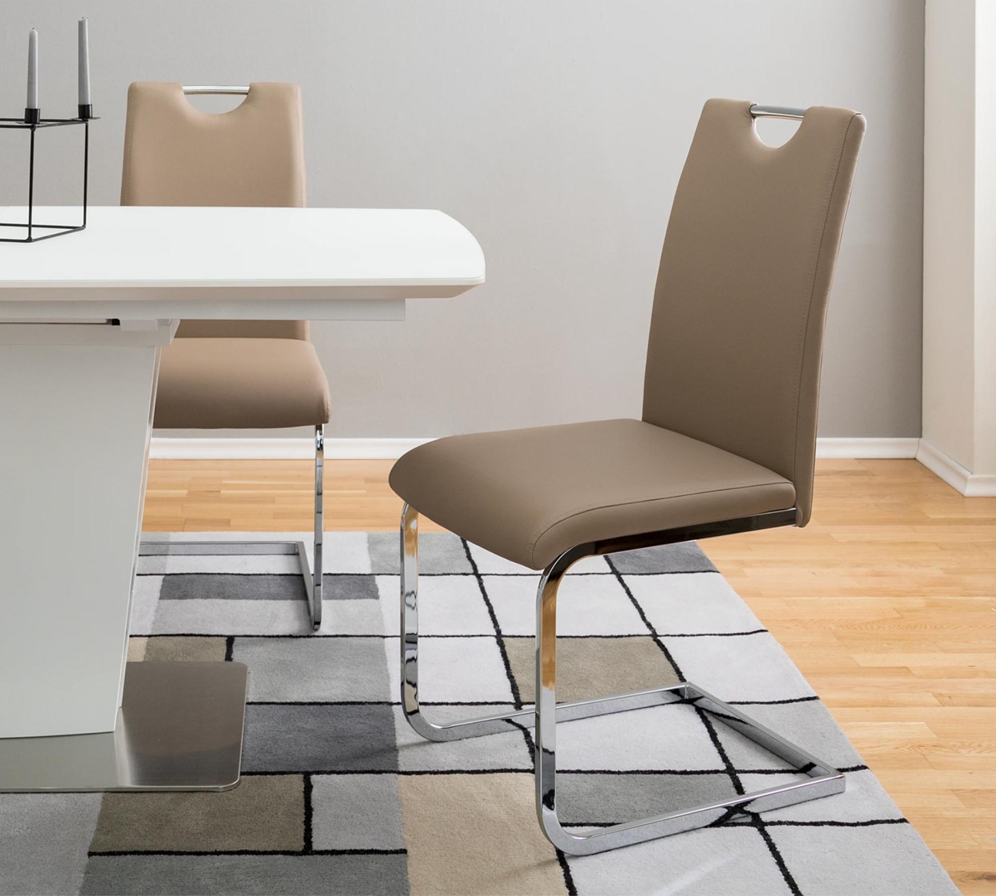 2x Freischwinger mit Griff Kunstleder Beige 