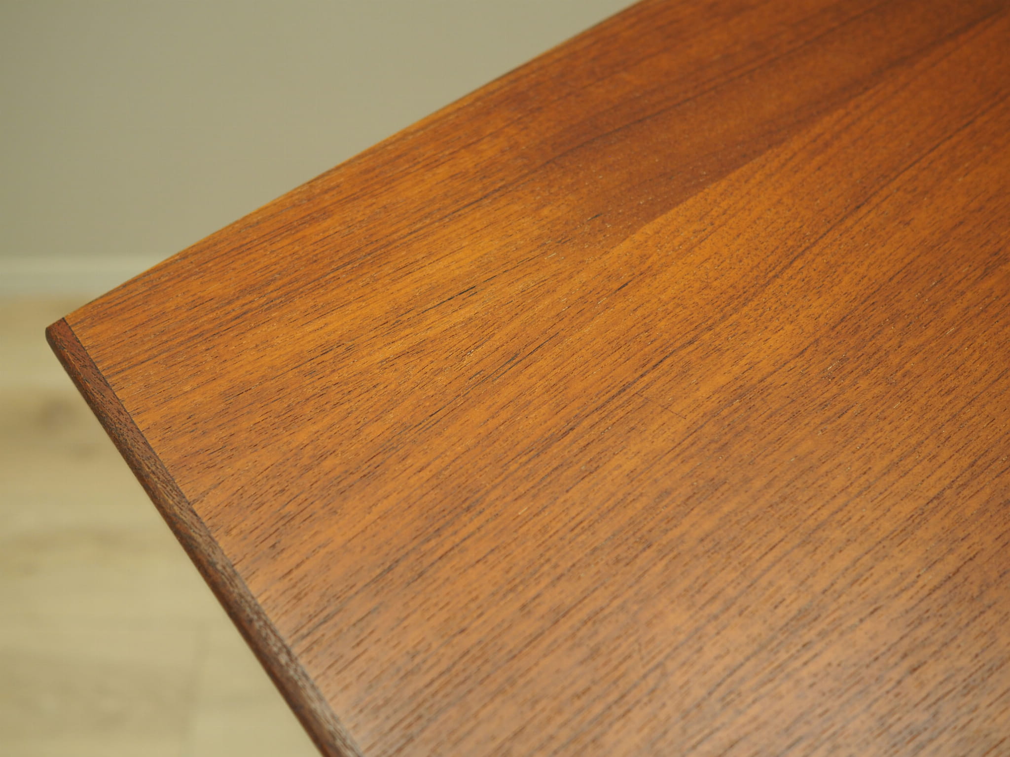 Chest of drawers Teak wood 1970s