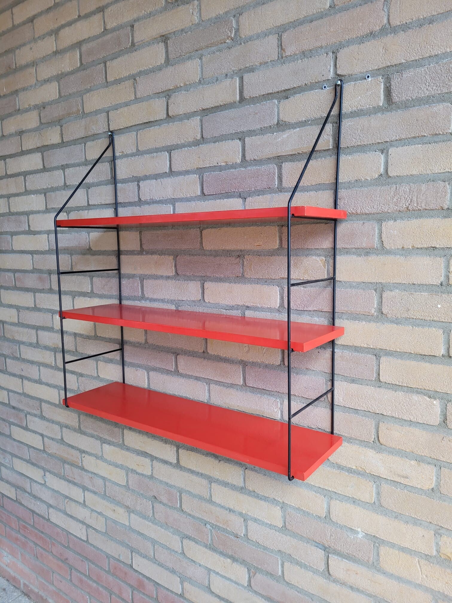 Vintage Wandregal Holz Stahl Rot