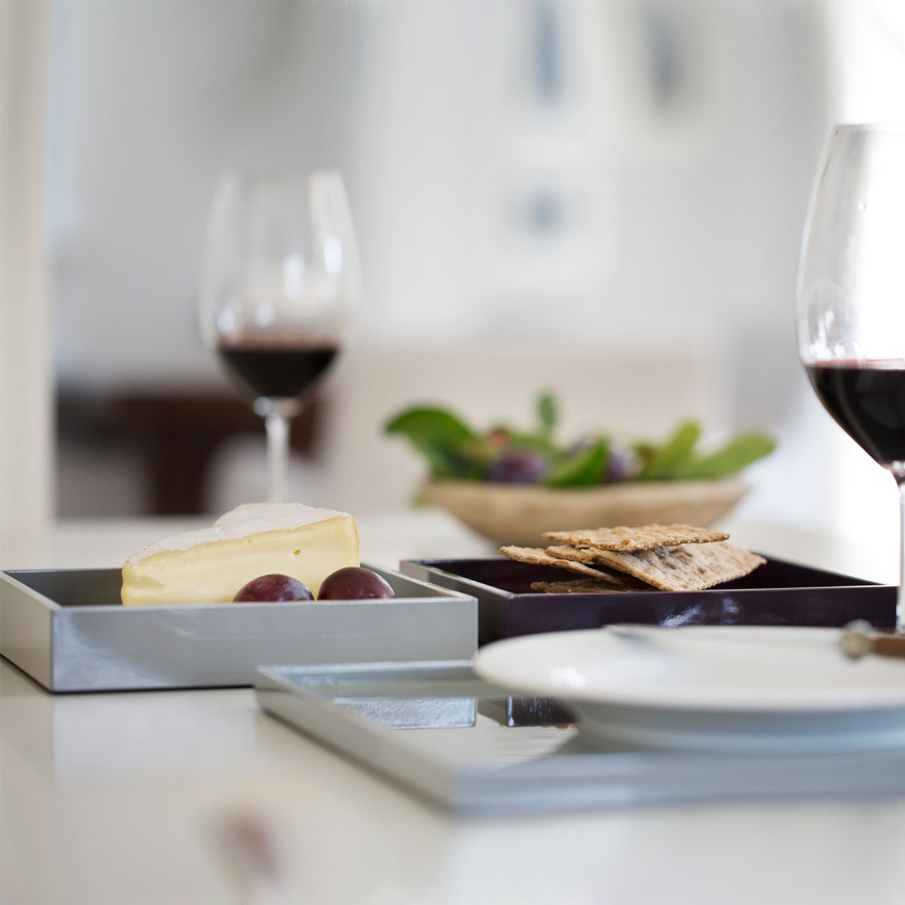 Lacktablett Holz Grau 30x30cm