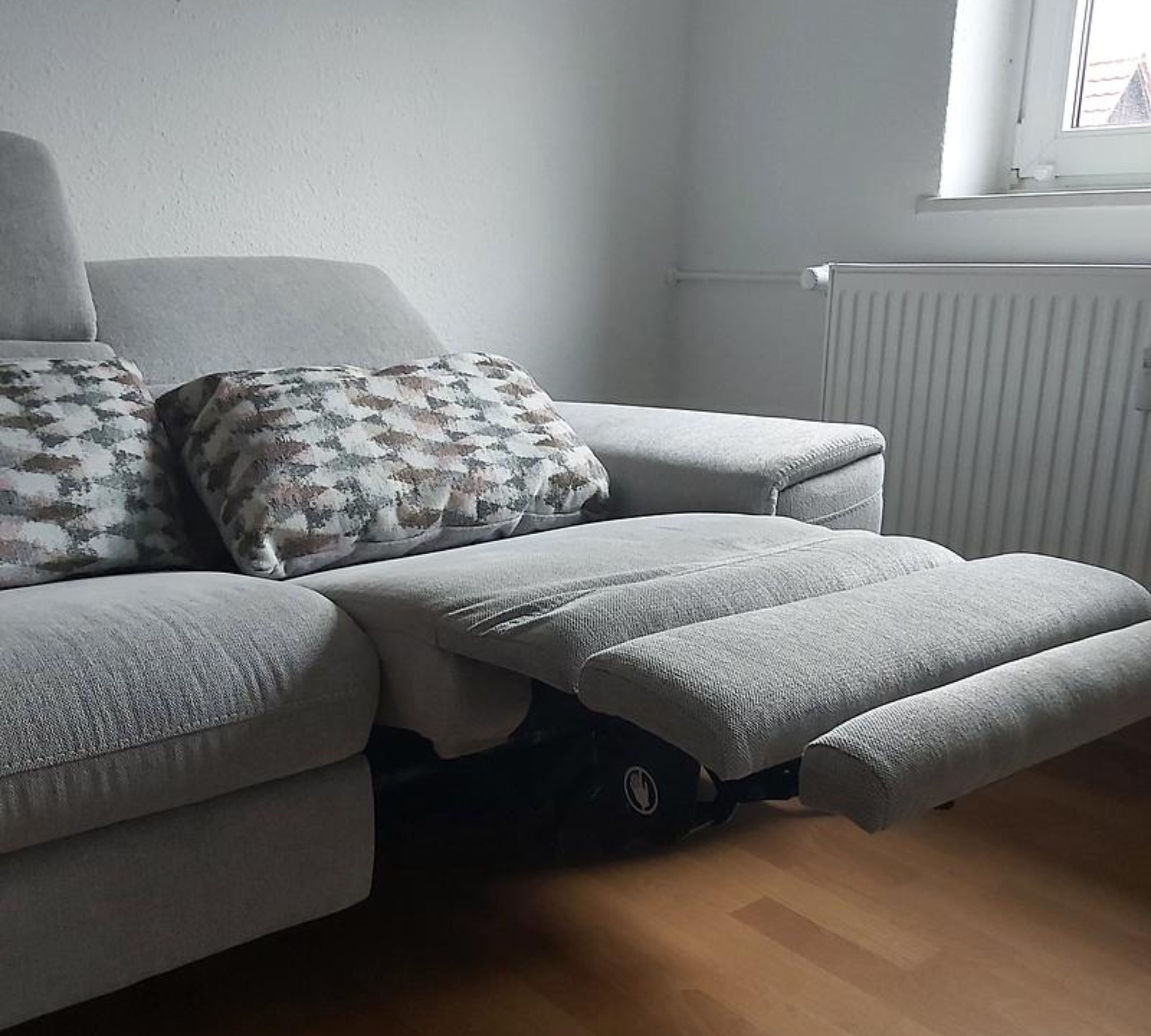 2-Sitzer Sofa mit Relaxfunktion Grau
