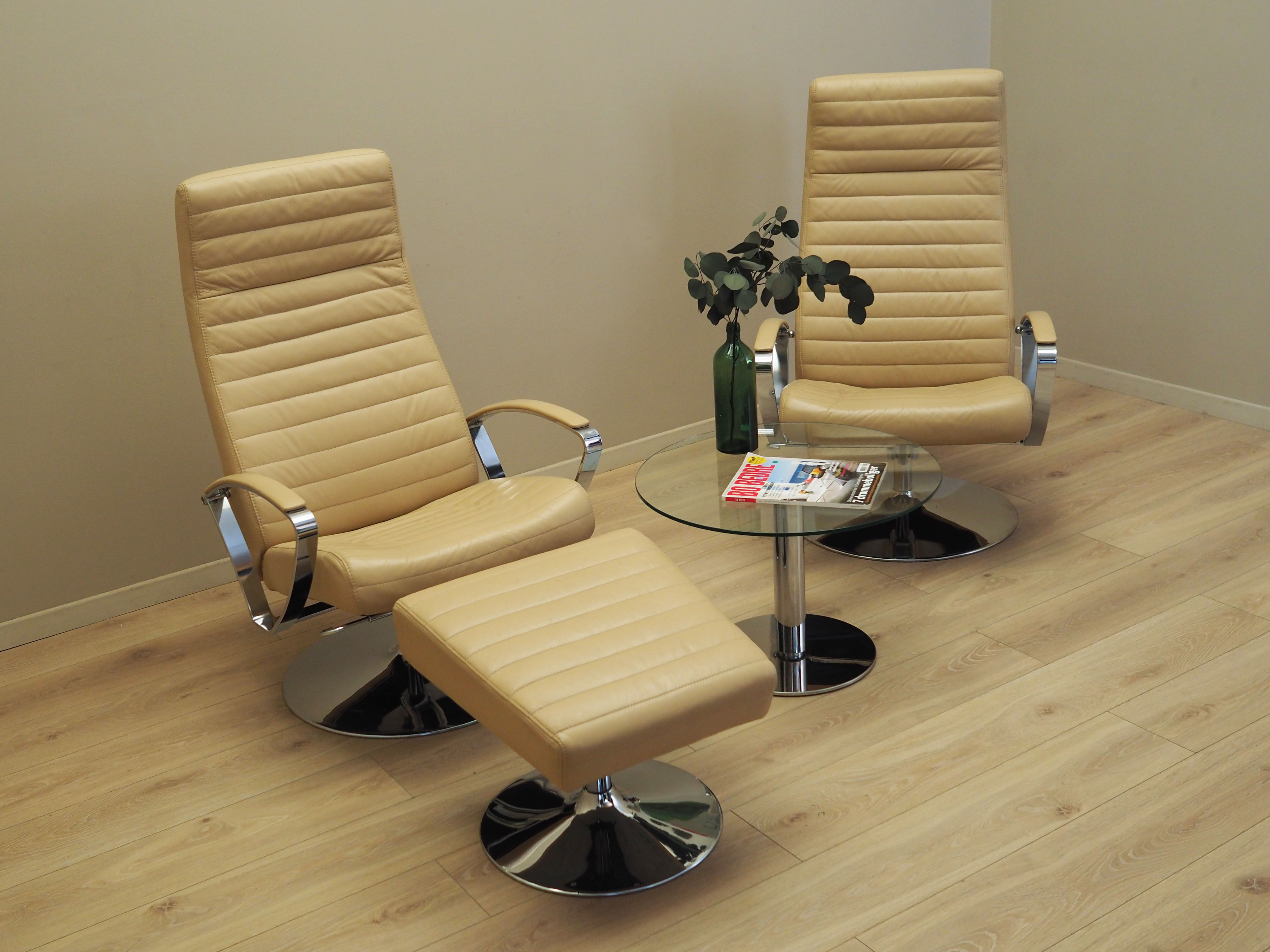 Sessel mit Hocker Leder Hellbraun 1970er Jahre