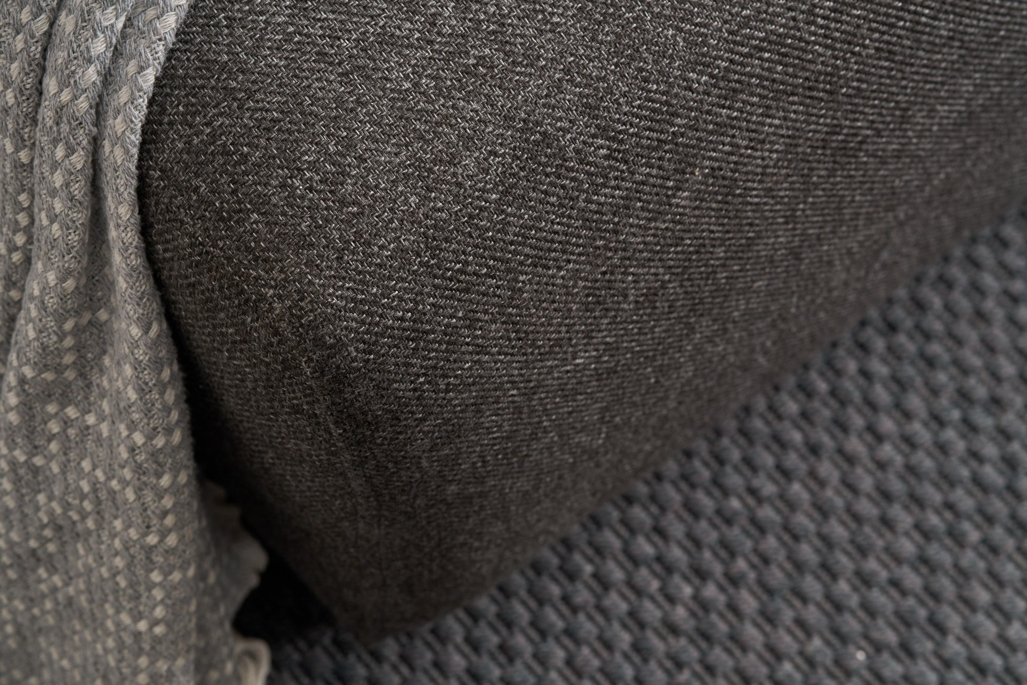 Mane Rechts Schlafsofa Anthrazit