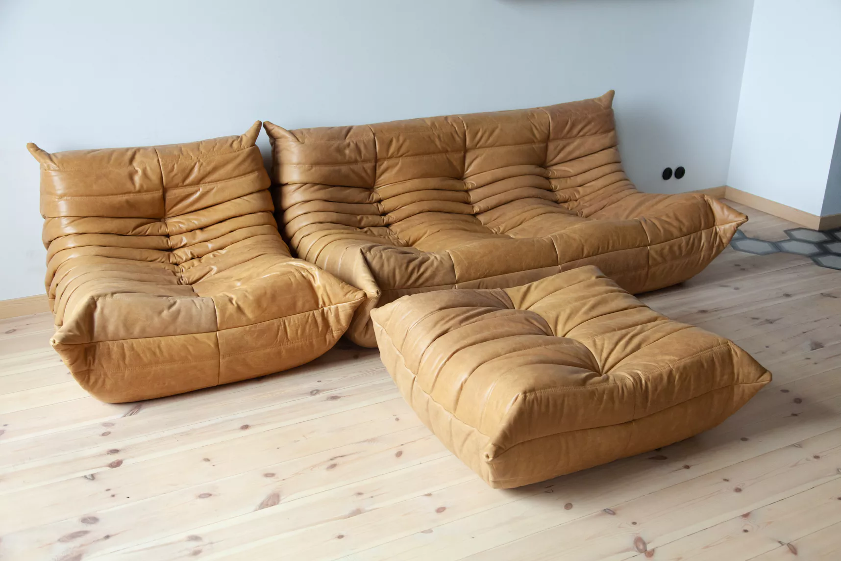 Togo Lounge Set 3-pc. Pull-Up Leather Camel Brown