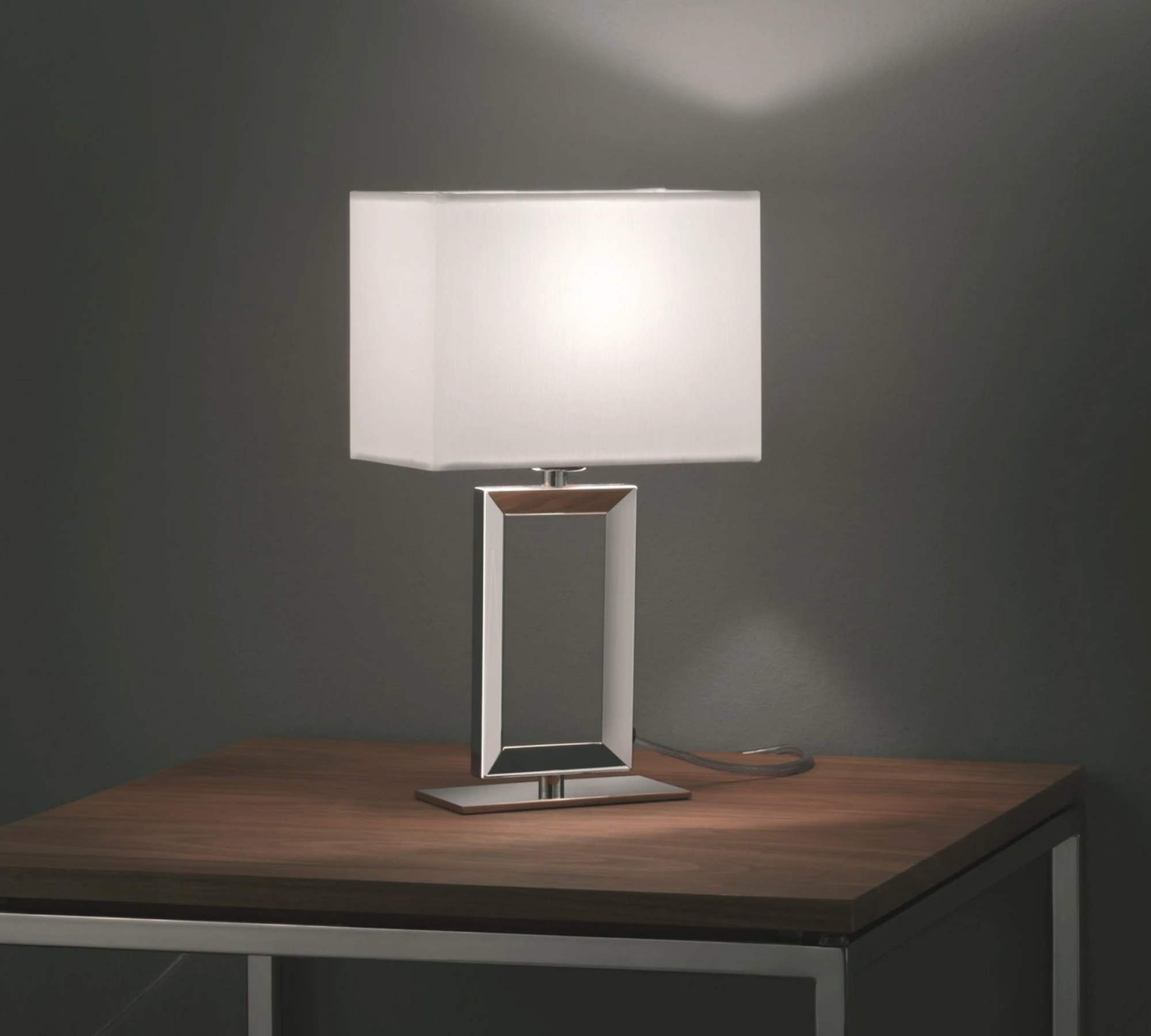 Tischlampe 1-flammig Metall Silber Weiß
