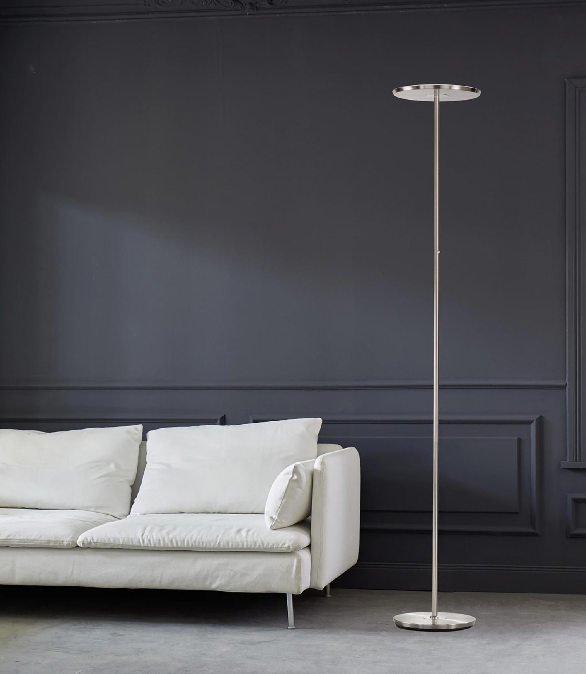 LED-Stehleuchte 1-flammig Silber