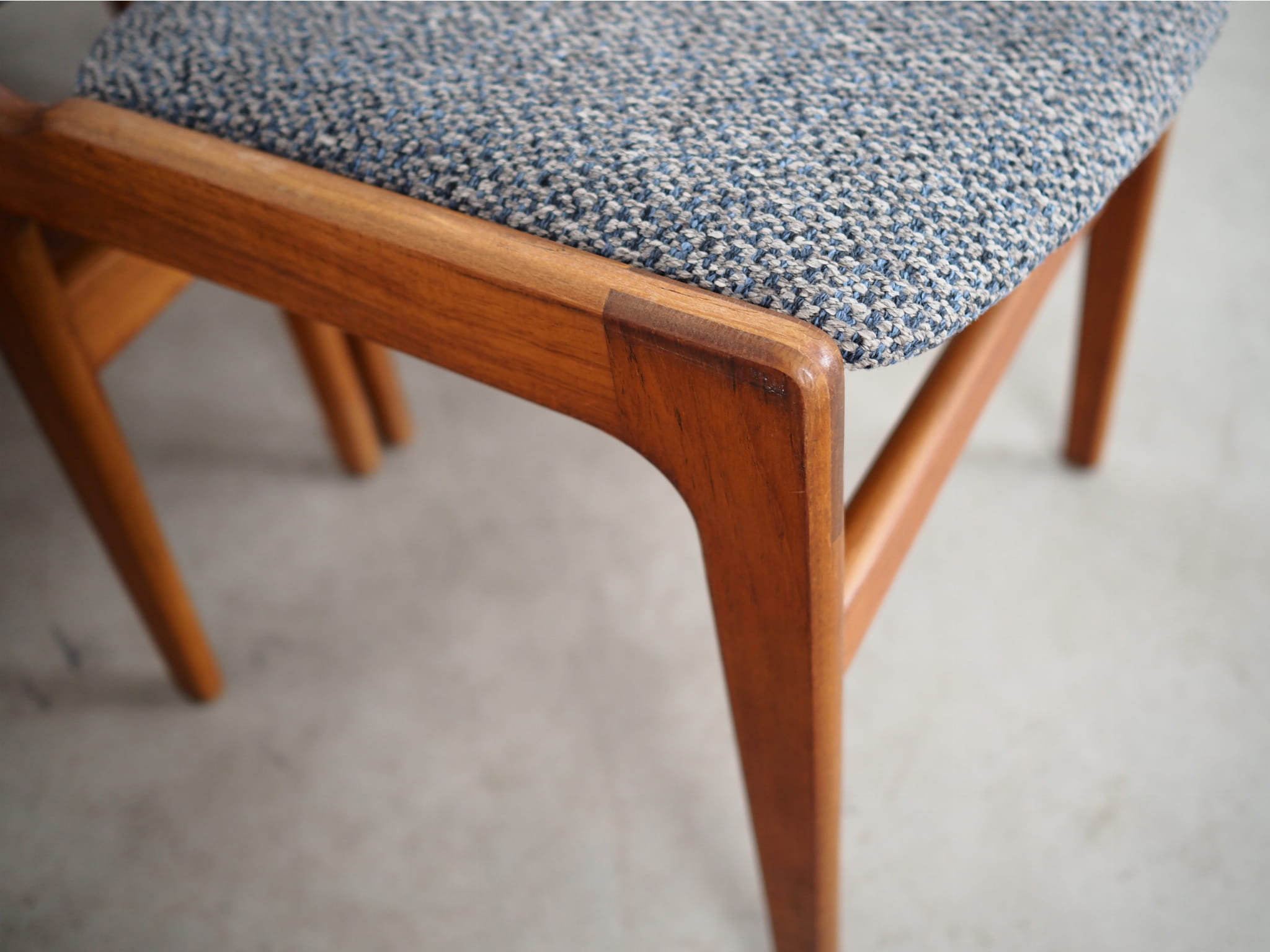 6x Vintage Stuhl Teakholz Textil Braun 1960er Jahre
