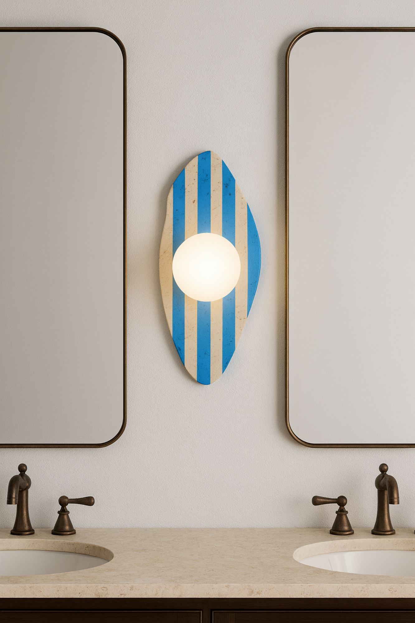 Simple Wandleuchte Travertin Blau