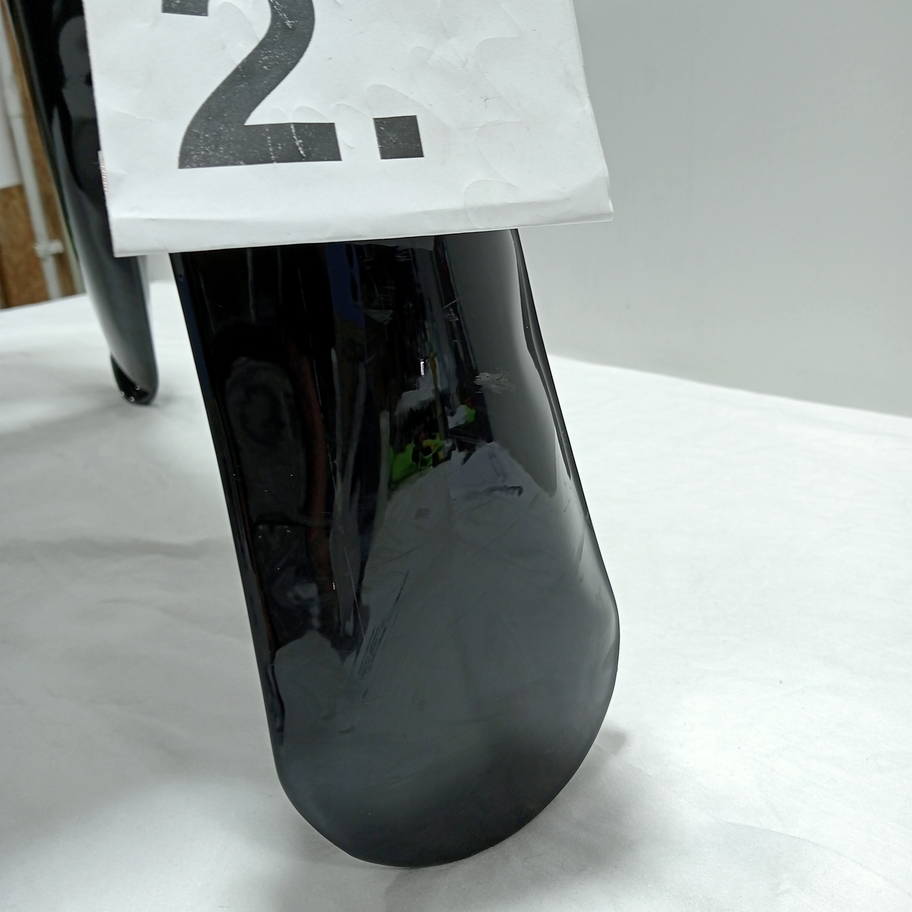 Chippensteel 0.5 Sedia Acciaio Nero Lucido