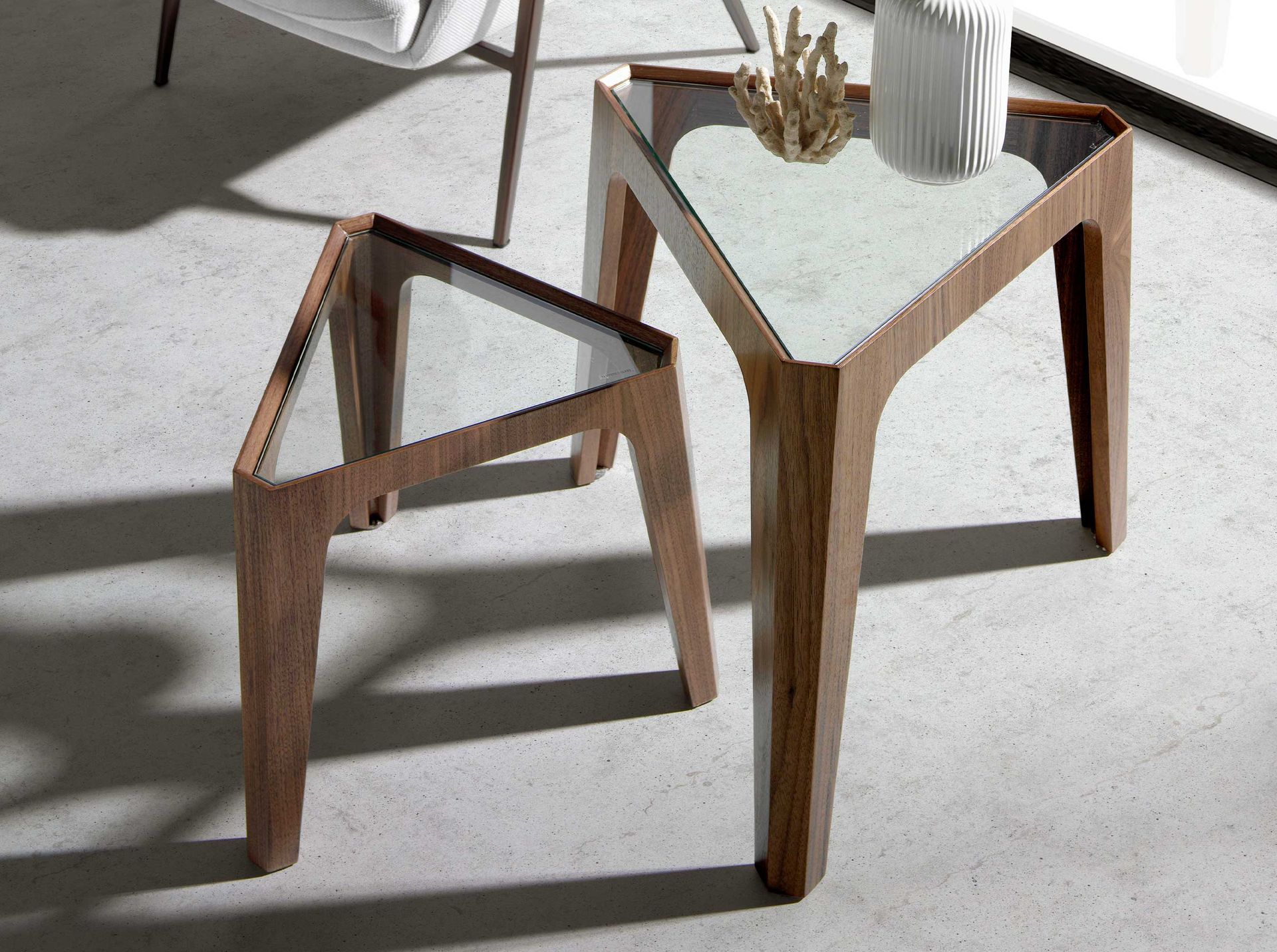 Side table glass brown