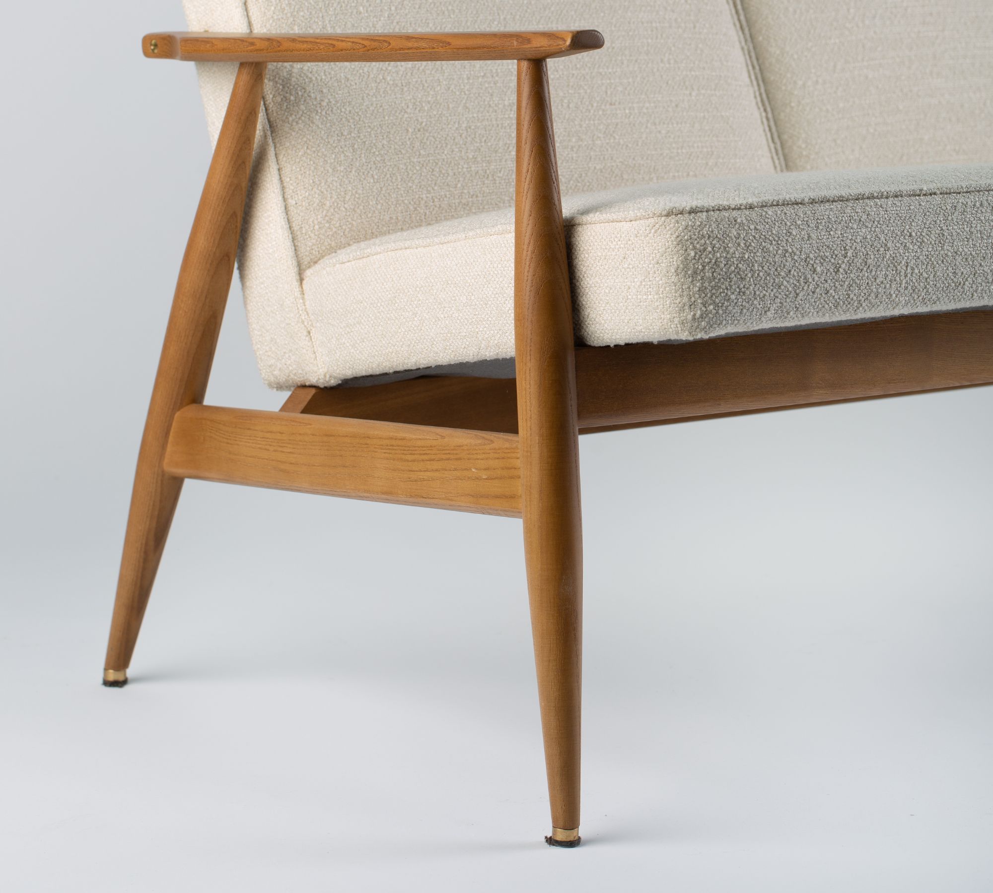 Fox Sofa 3-Sitzer Holz Bouclé Creme