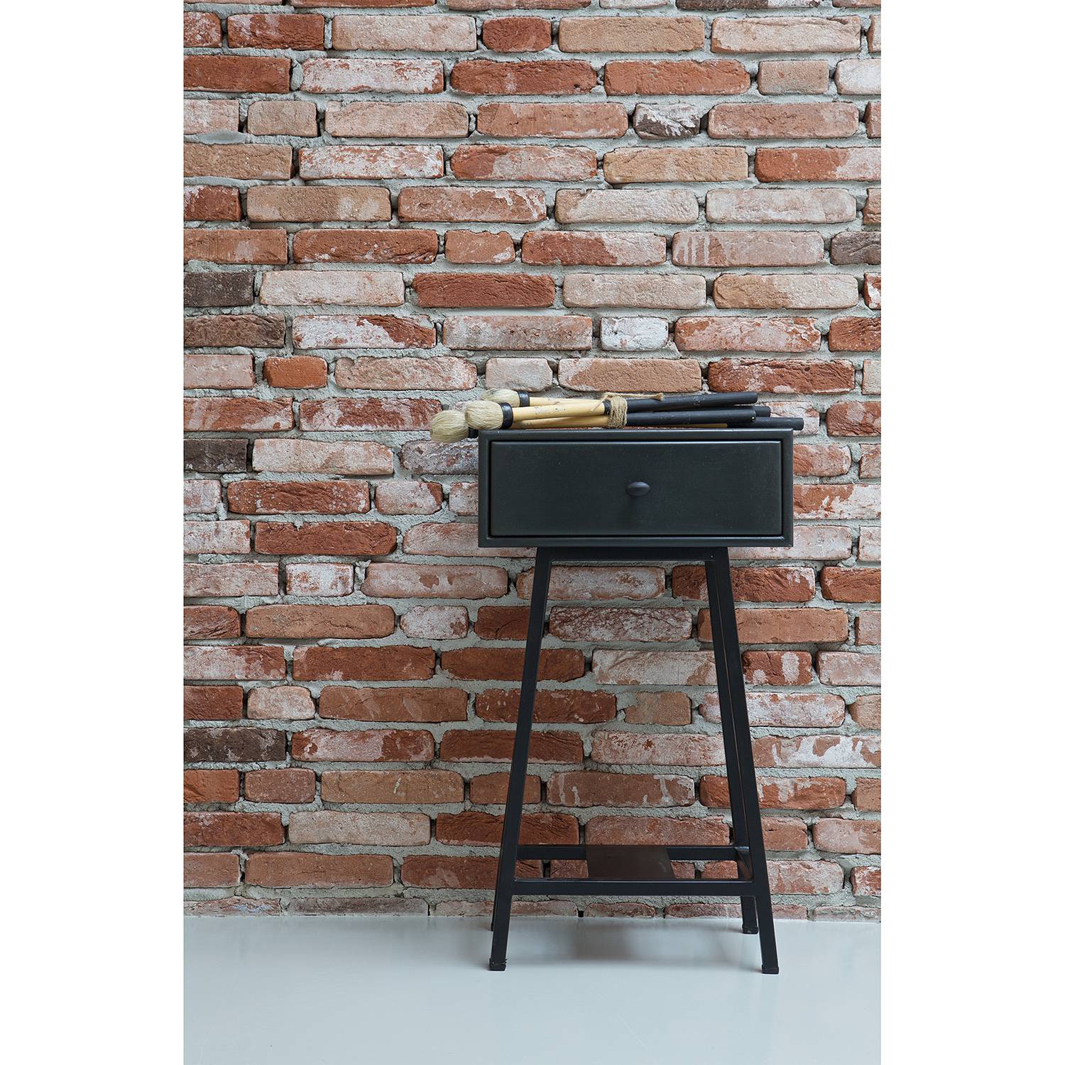 Kait Side Table Mango Solid Black