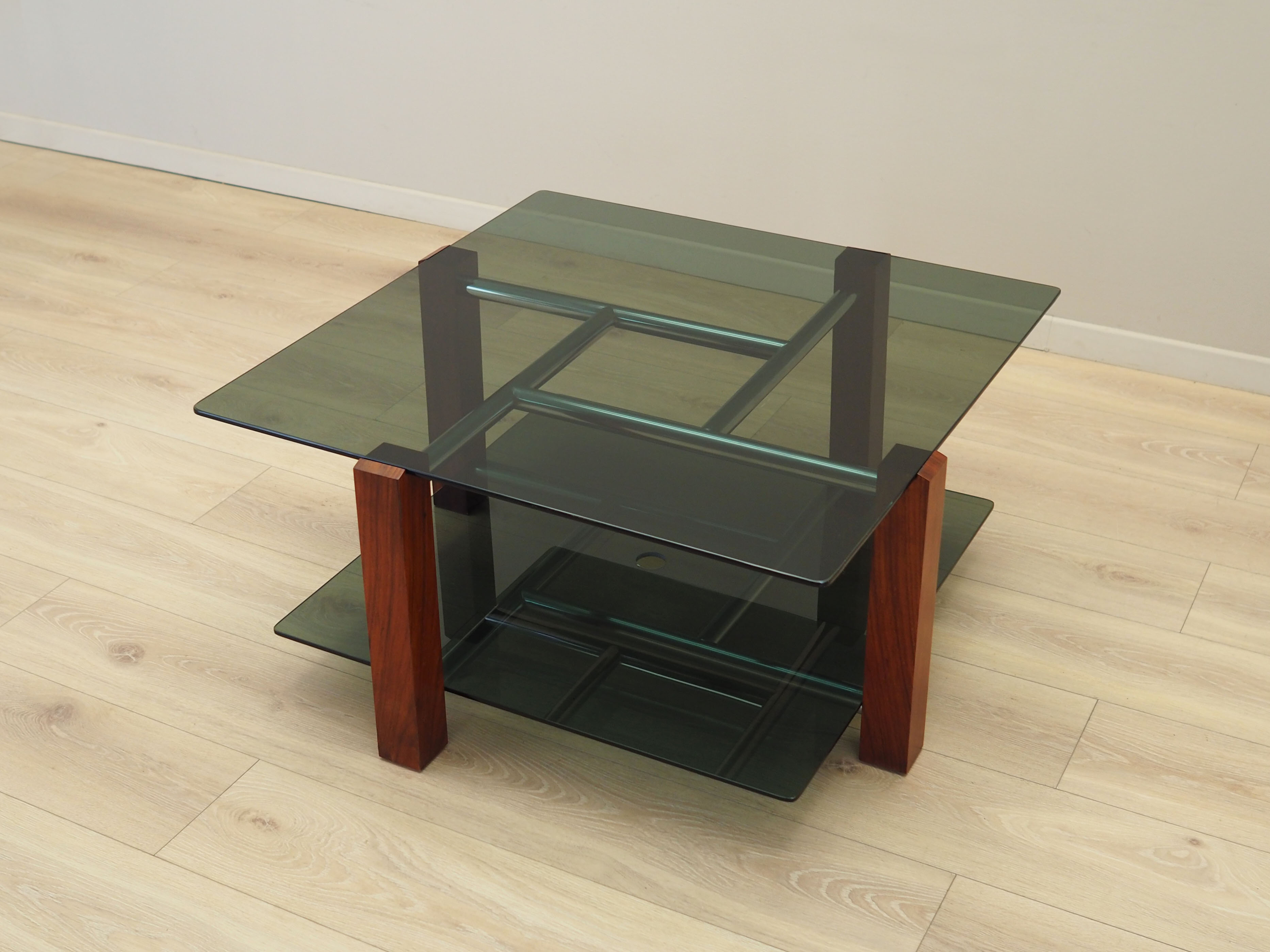 Glass table, Italian Design, 70s, Production: Italy