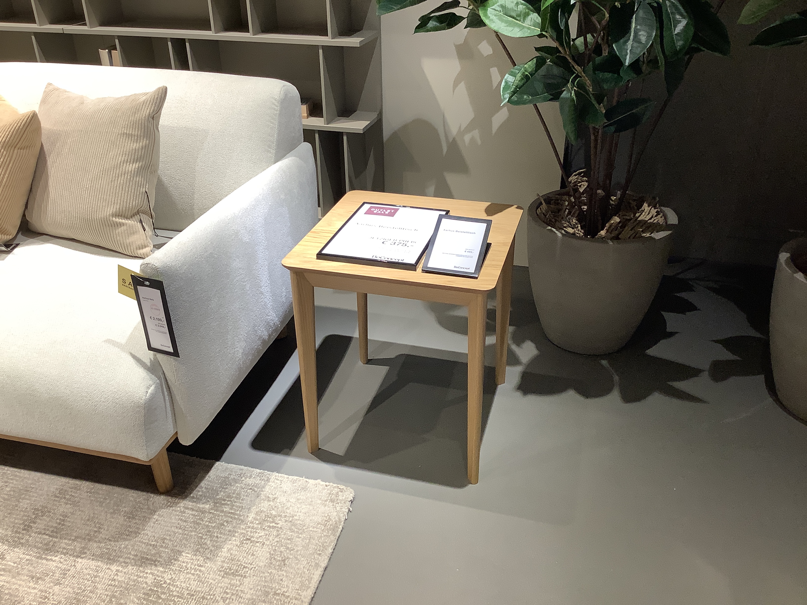 Amsterdam Sofa 2.5-seater Nordic Vintage Leather Caramel