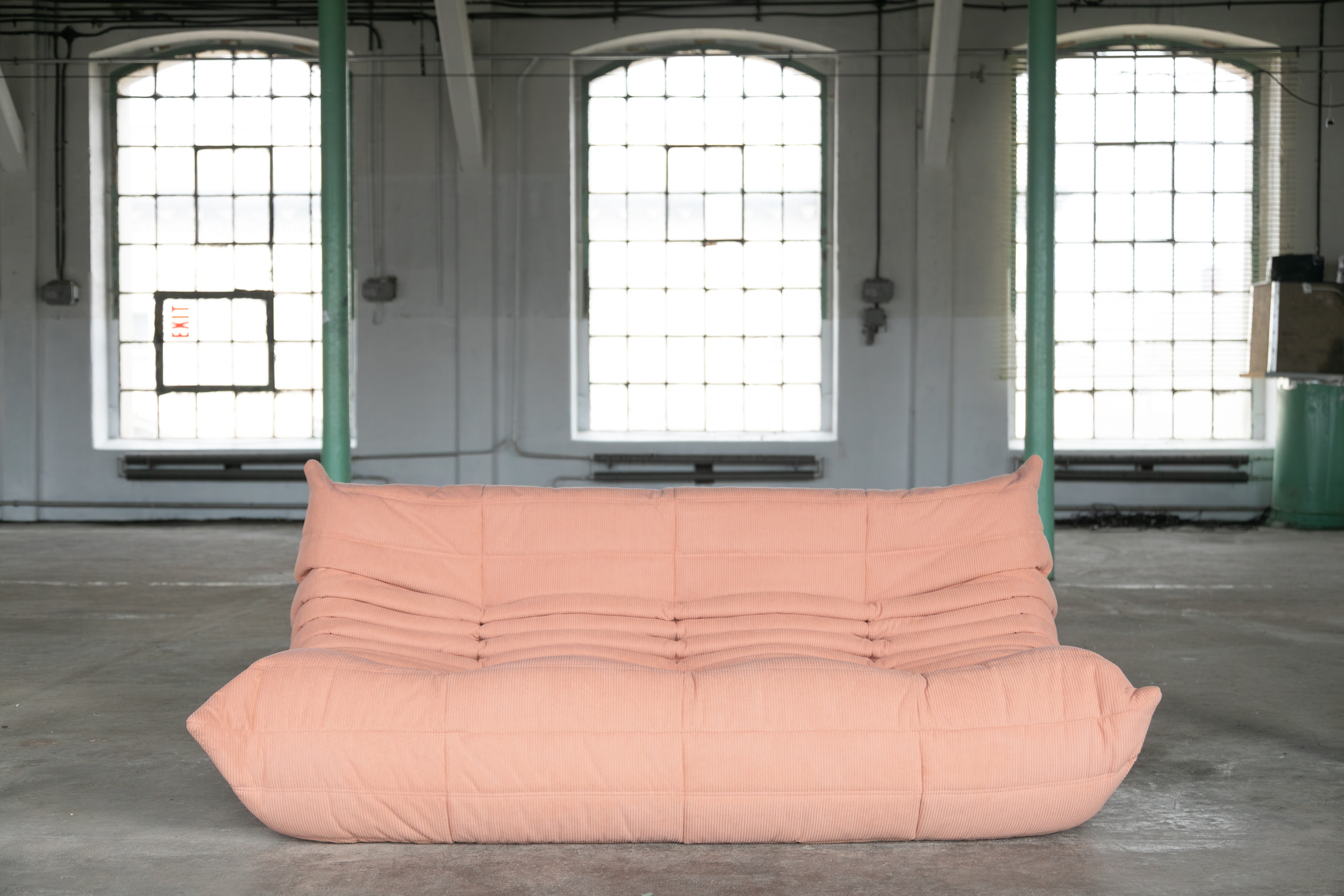 Togo Sofa 3-Sitzer Cord Rosa