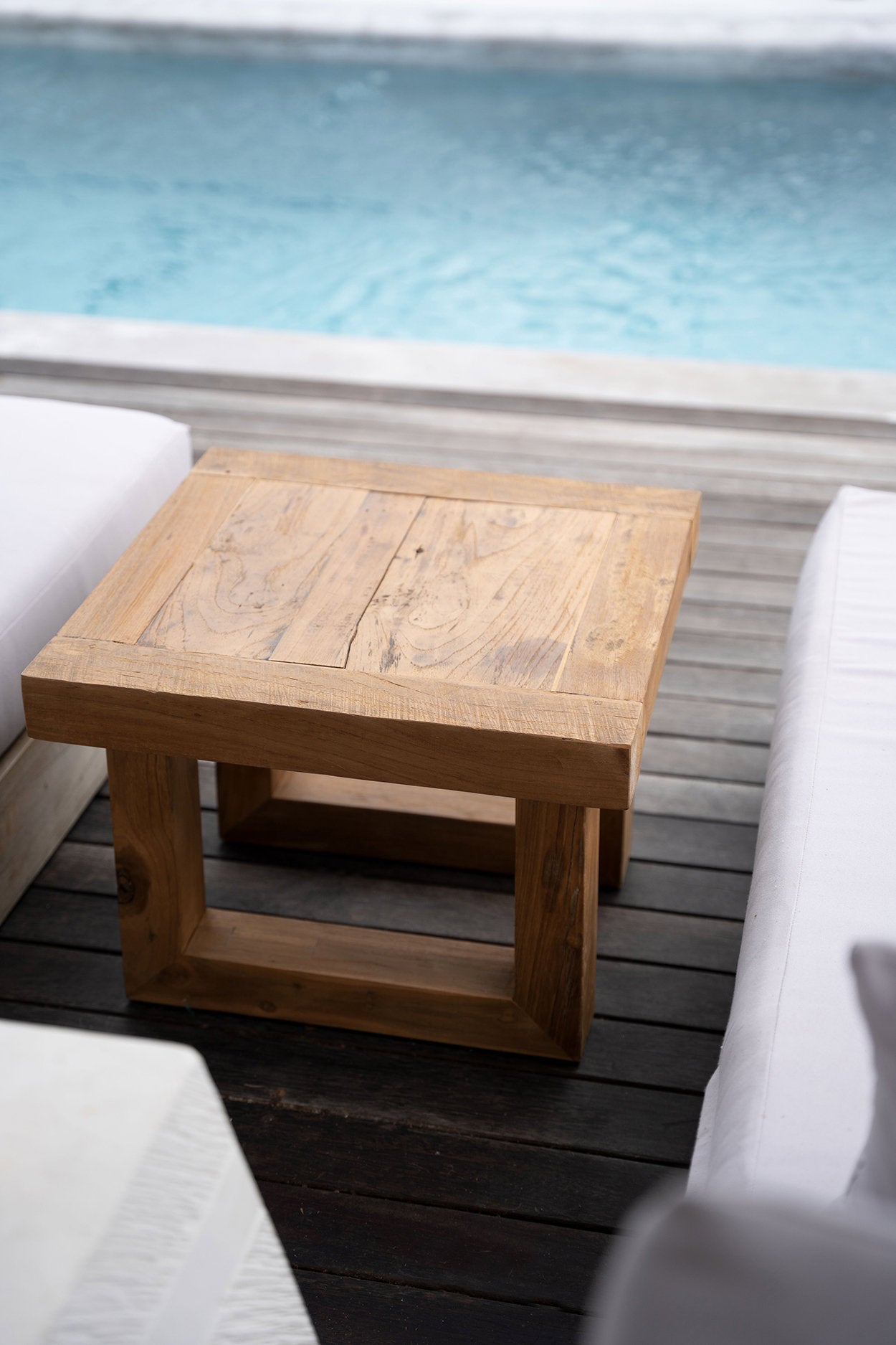 Teak wood side table Natural