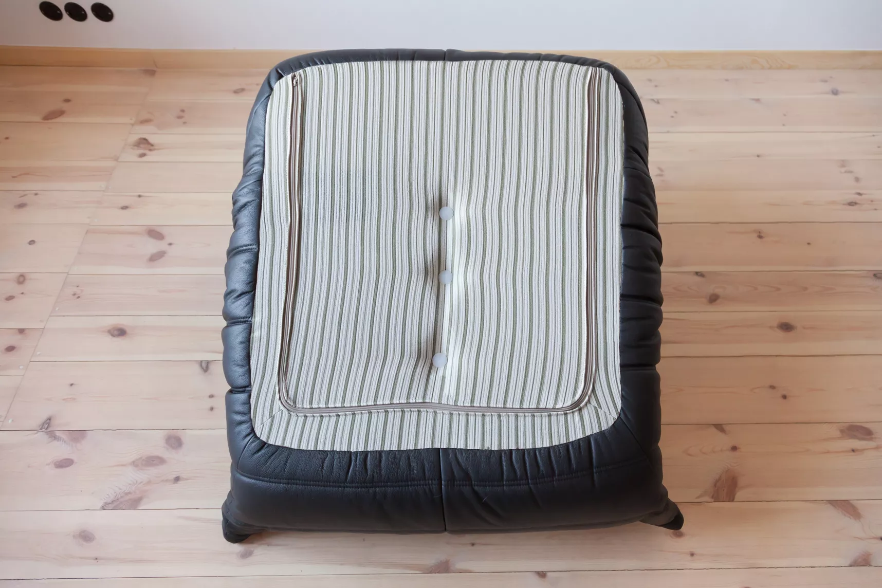 Set Lounge Togo 3 pz. Pelle Madras Nero