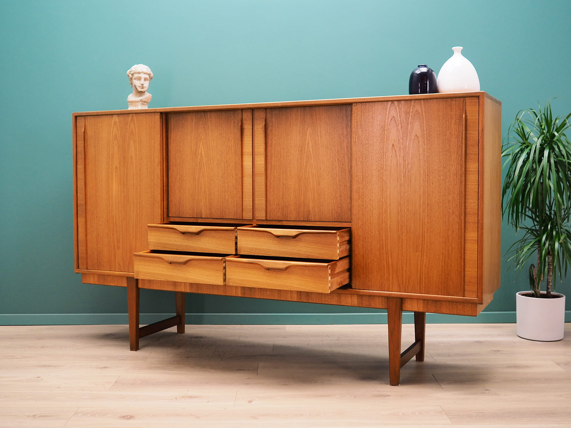 Vintage Highboard Teakholz Braun 1960er Jahre