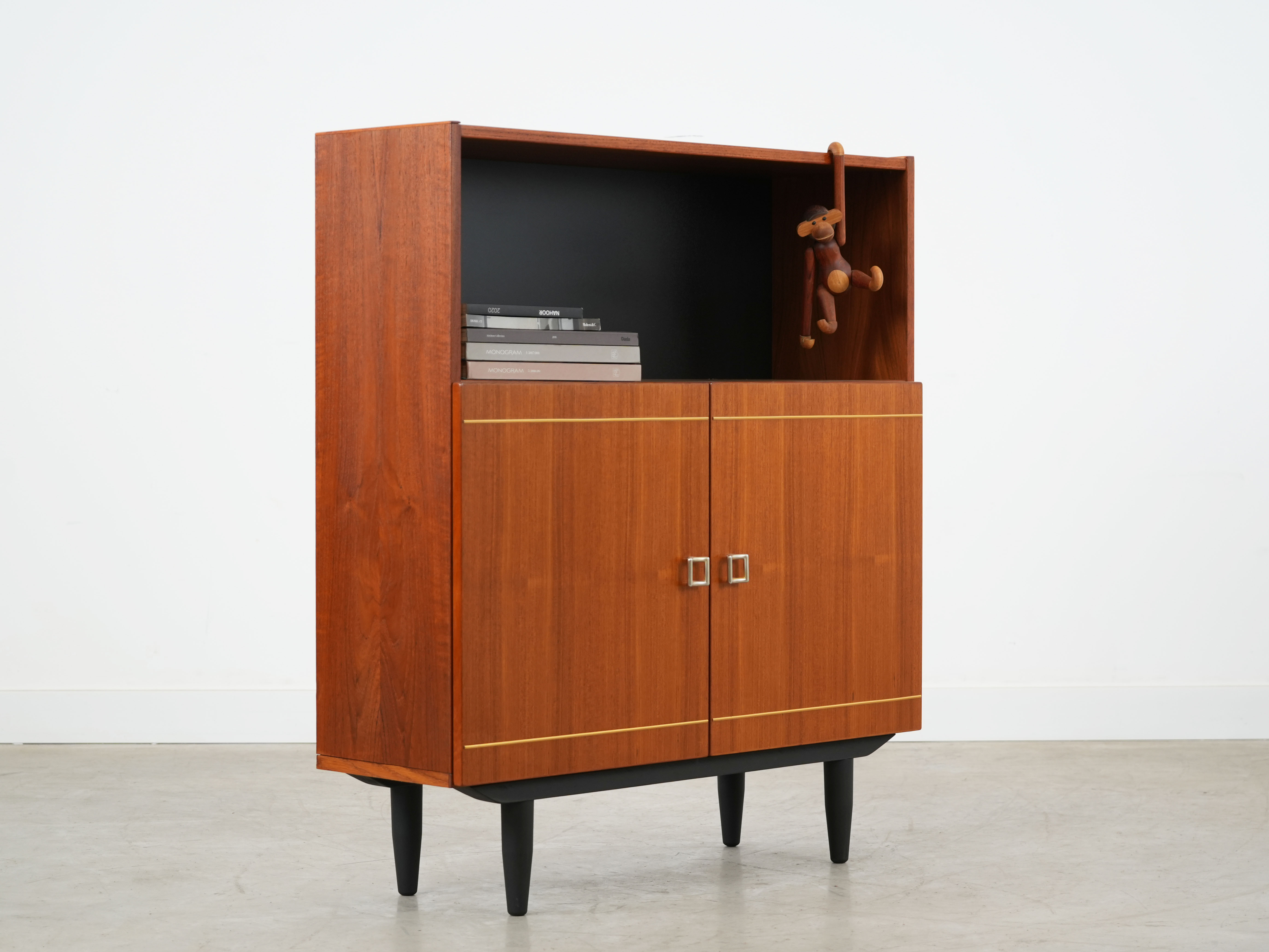 Regal Teakholz 1970er Jahre