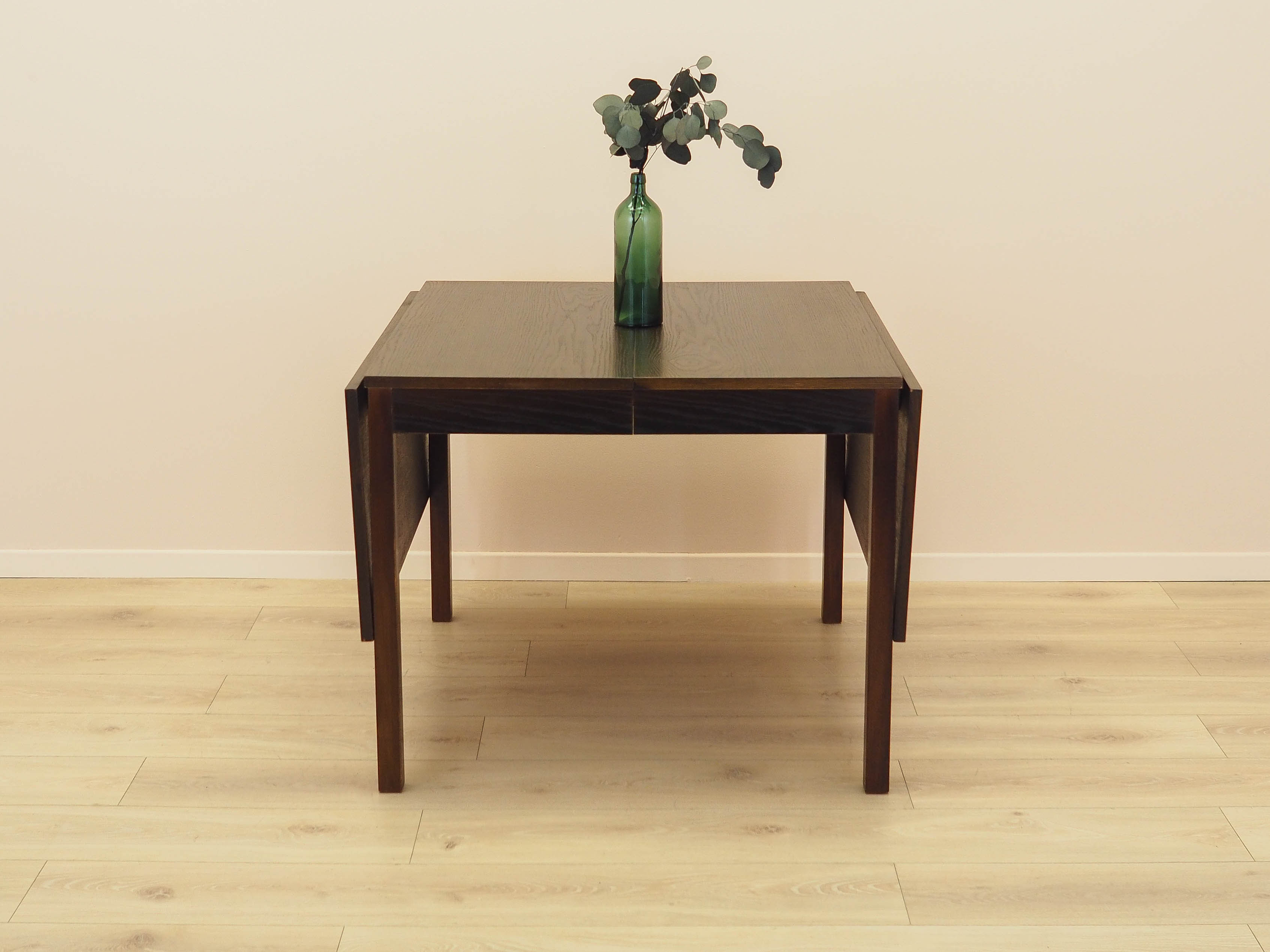 Extendable oak table 253.5x86 cm