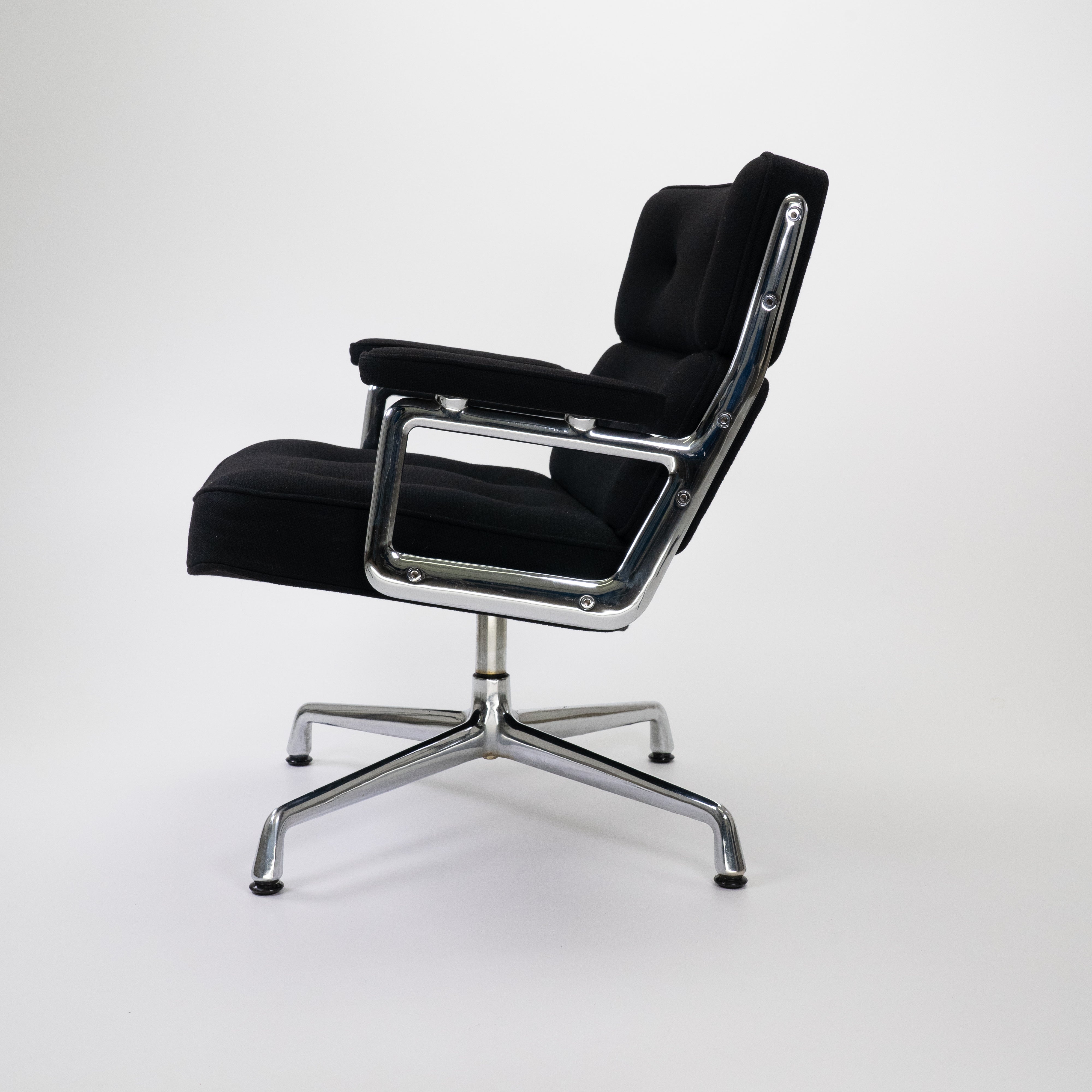 Vitra ES105 Chair Chrom Hopsack Schwarz