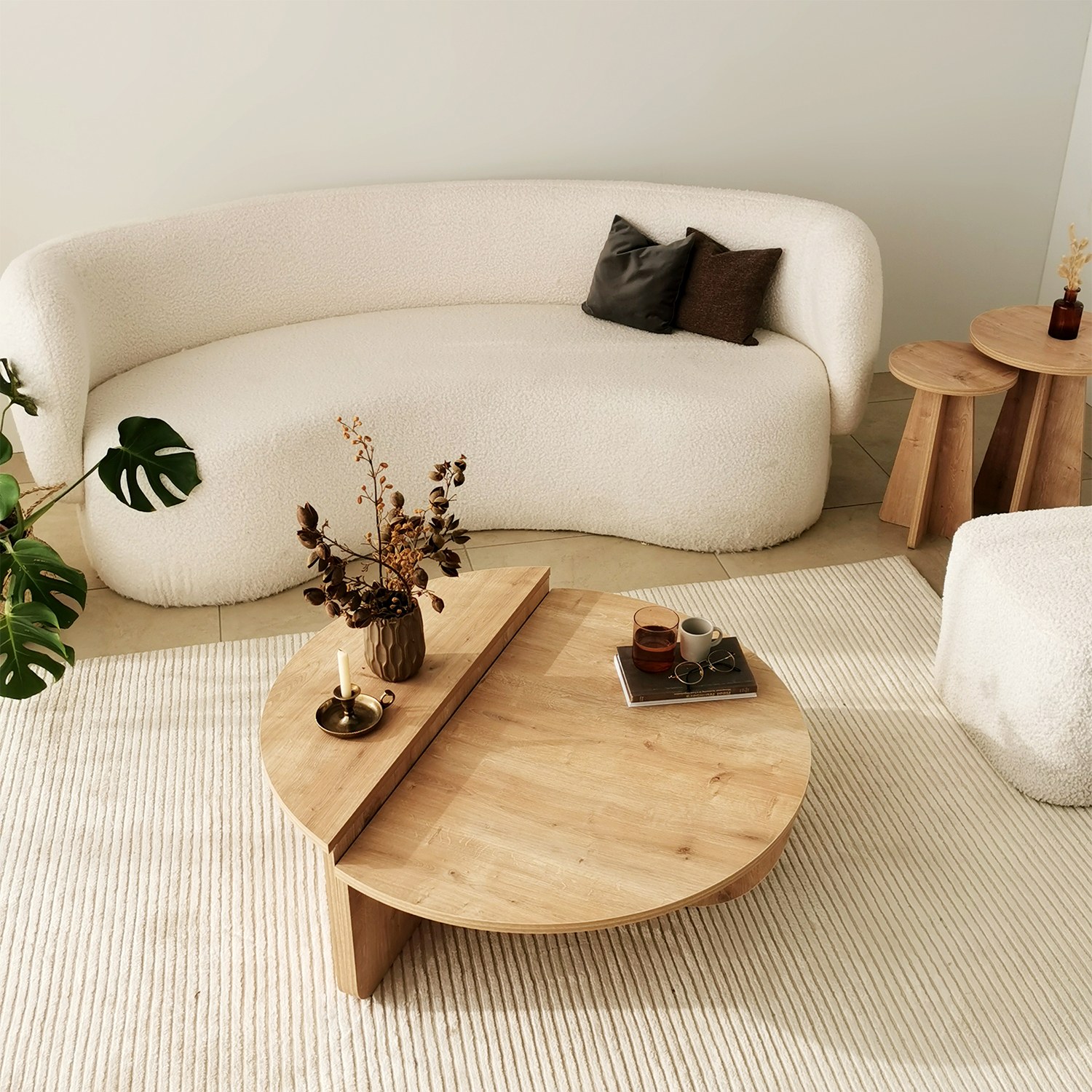 Podium coffee table oak brown