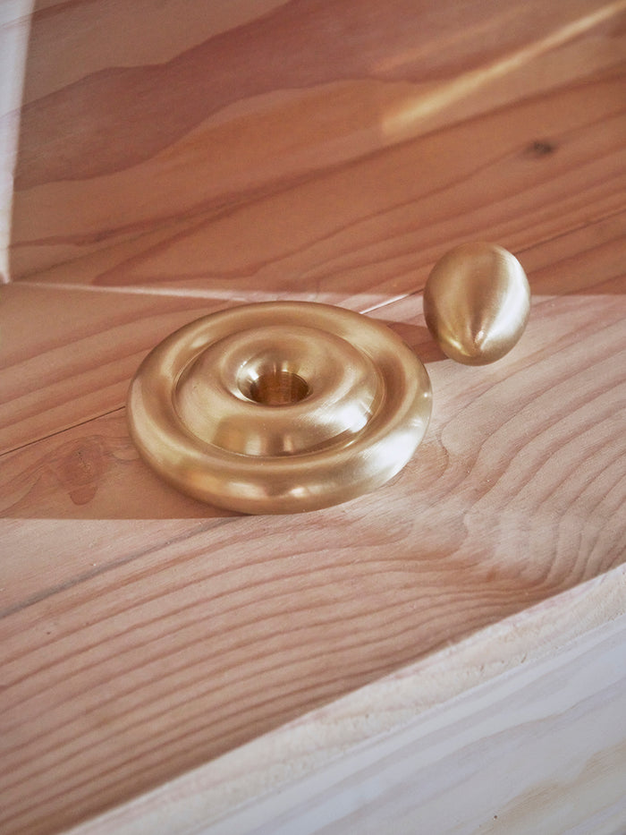 Savi Candlestick Brass Gold