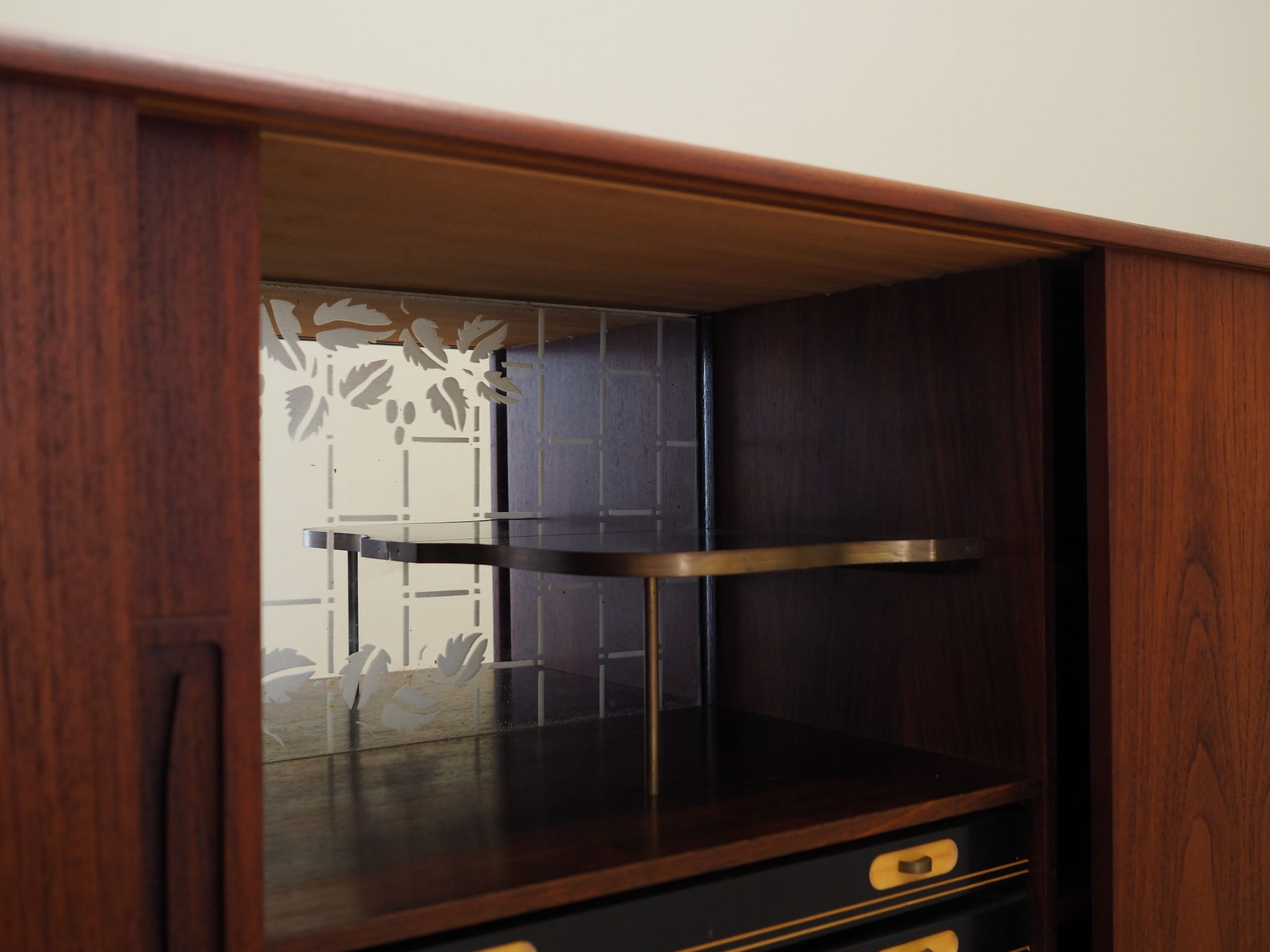 Highboard Holz Braun 1970er Jahre