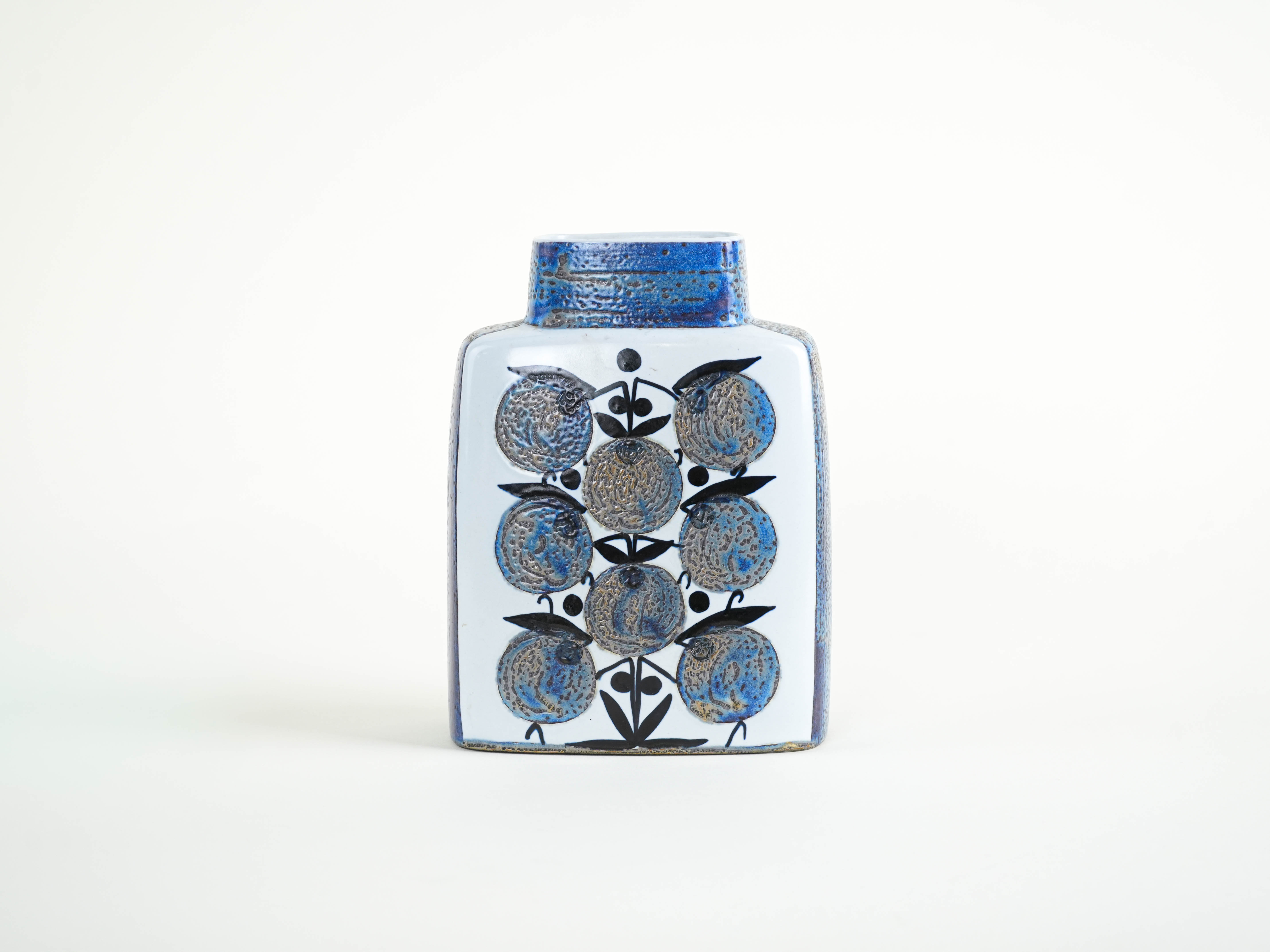 Ceramic vase 1960s Aluminia