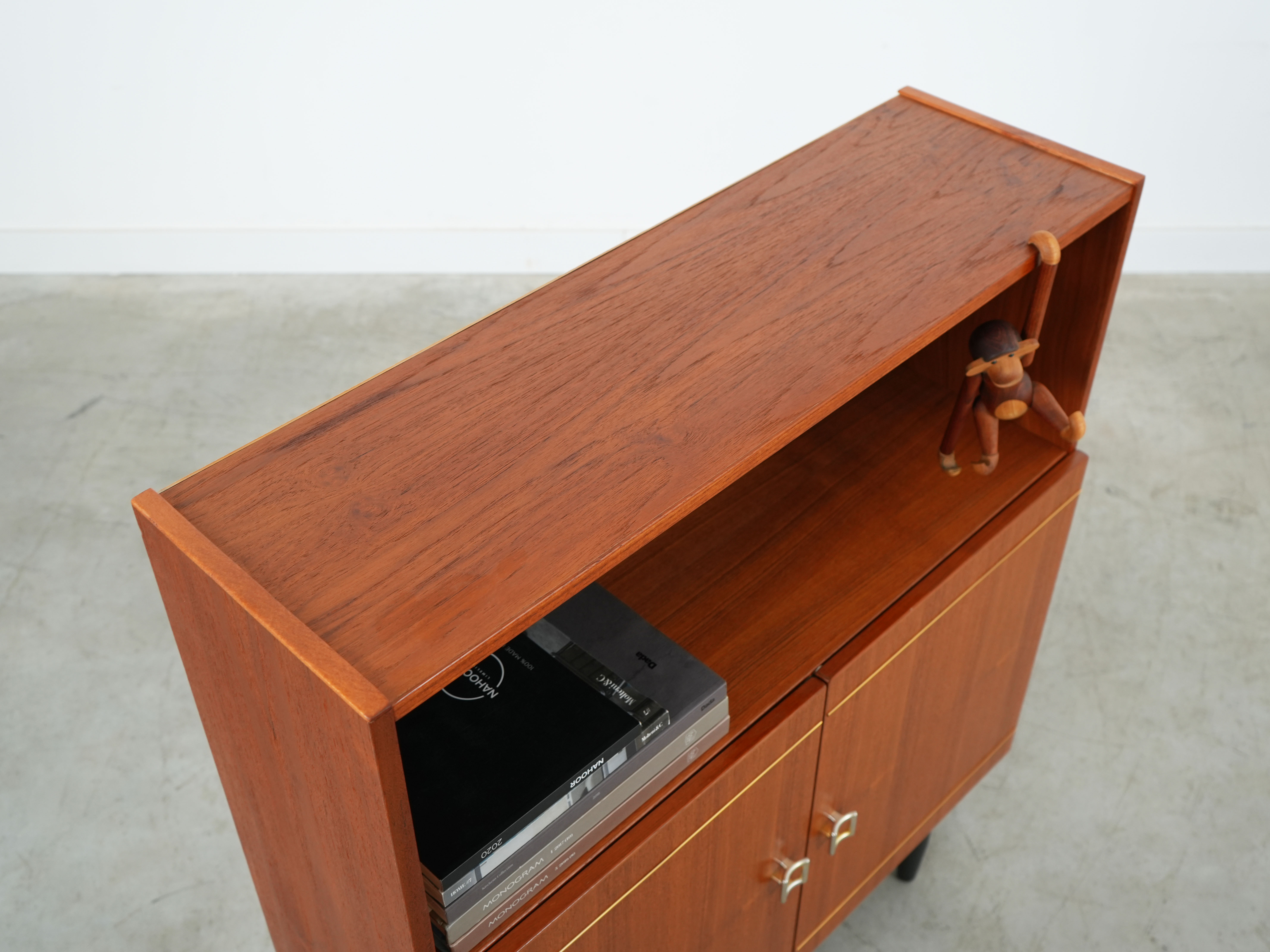 Regal Teakholz 1970er Jahre