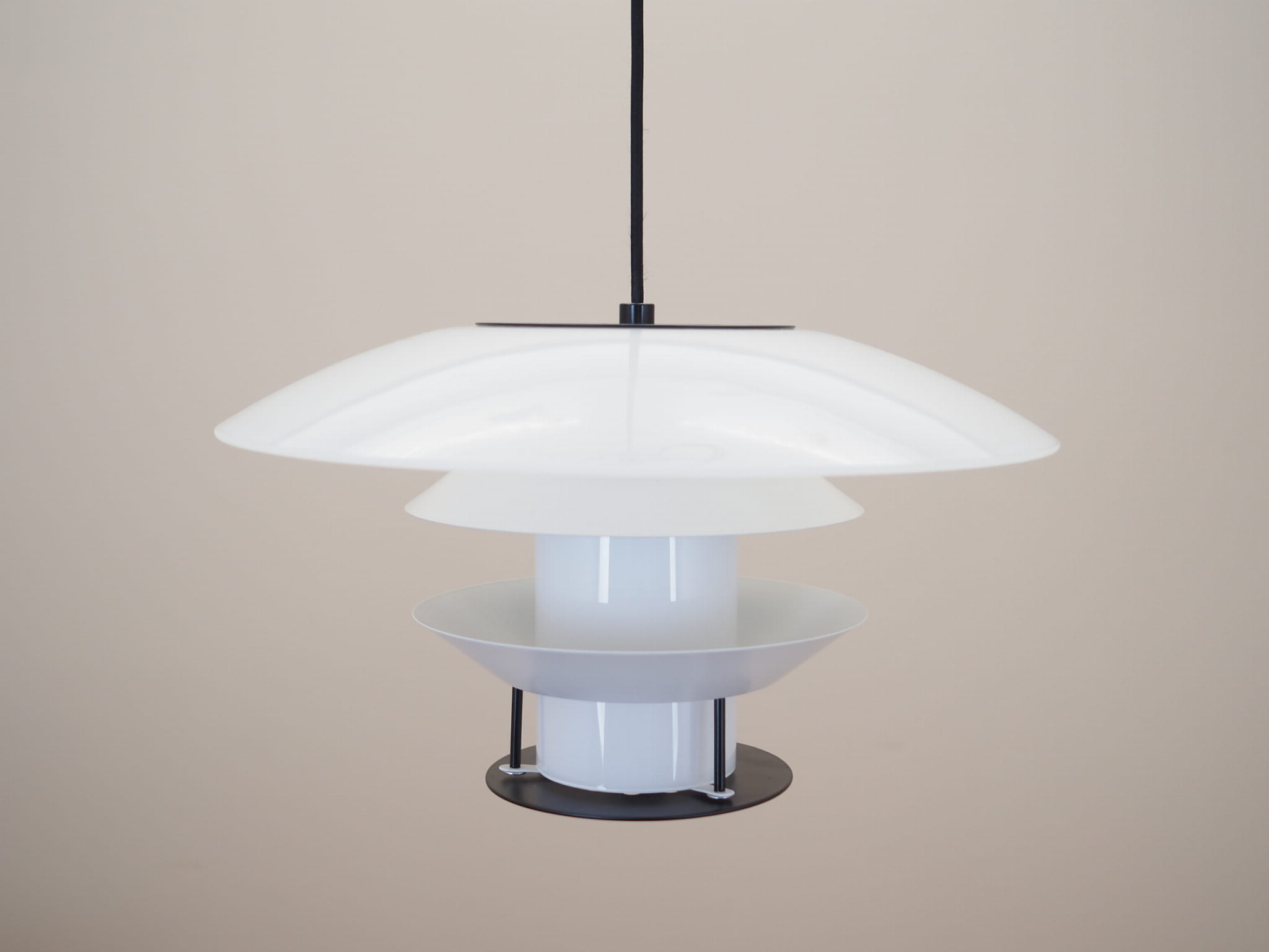 Vintage Pendelleuchte Glas Metall Weiß 1990er Jahre