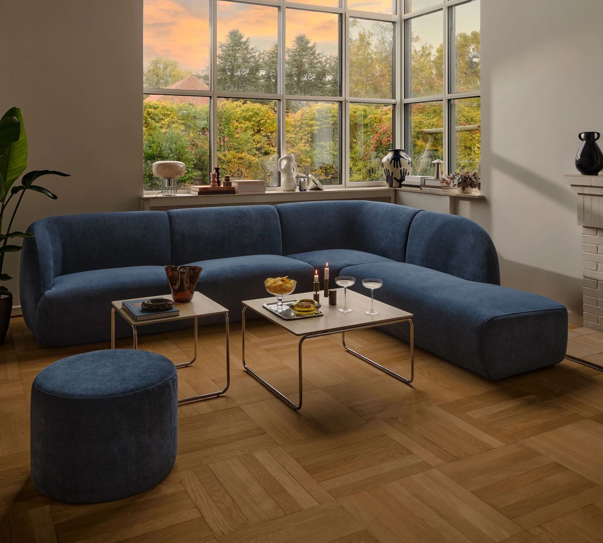 Marlon Couchtisch Sand Stone Chrom 70x70 cm