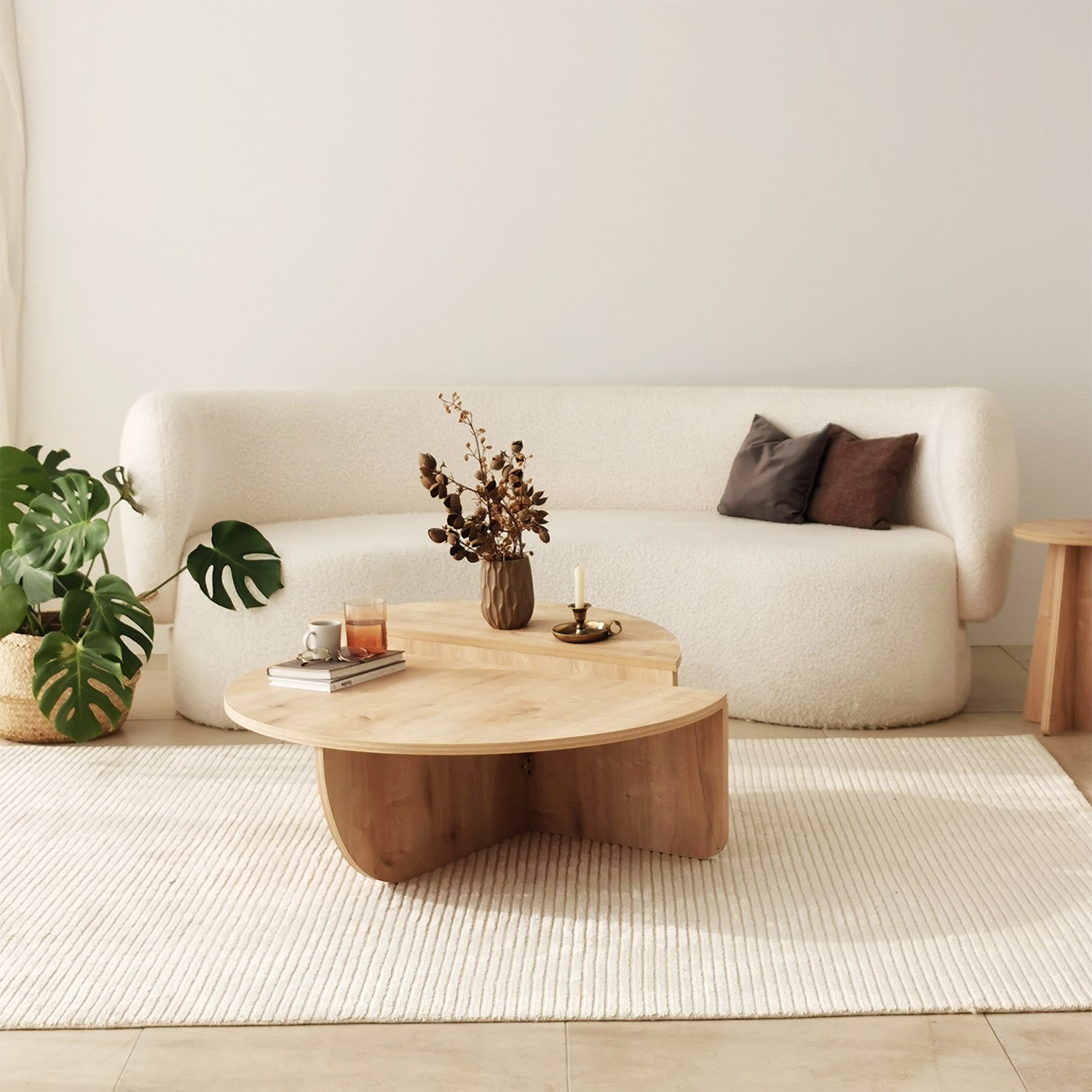 Podium coffee table oak brown