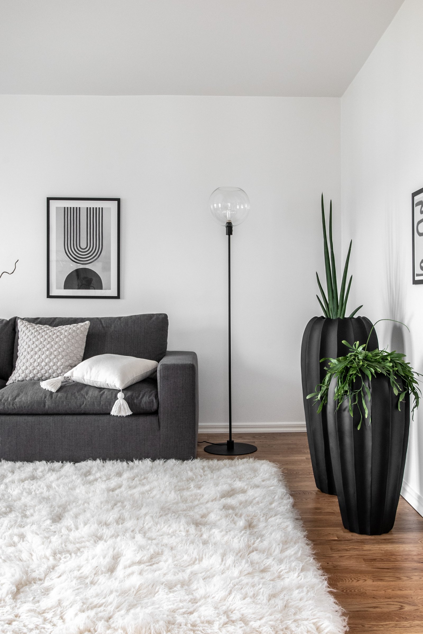 Bowl Floor Lamp Black