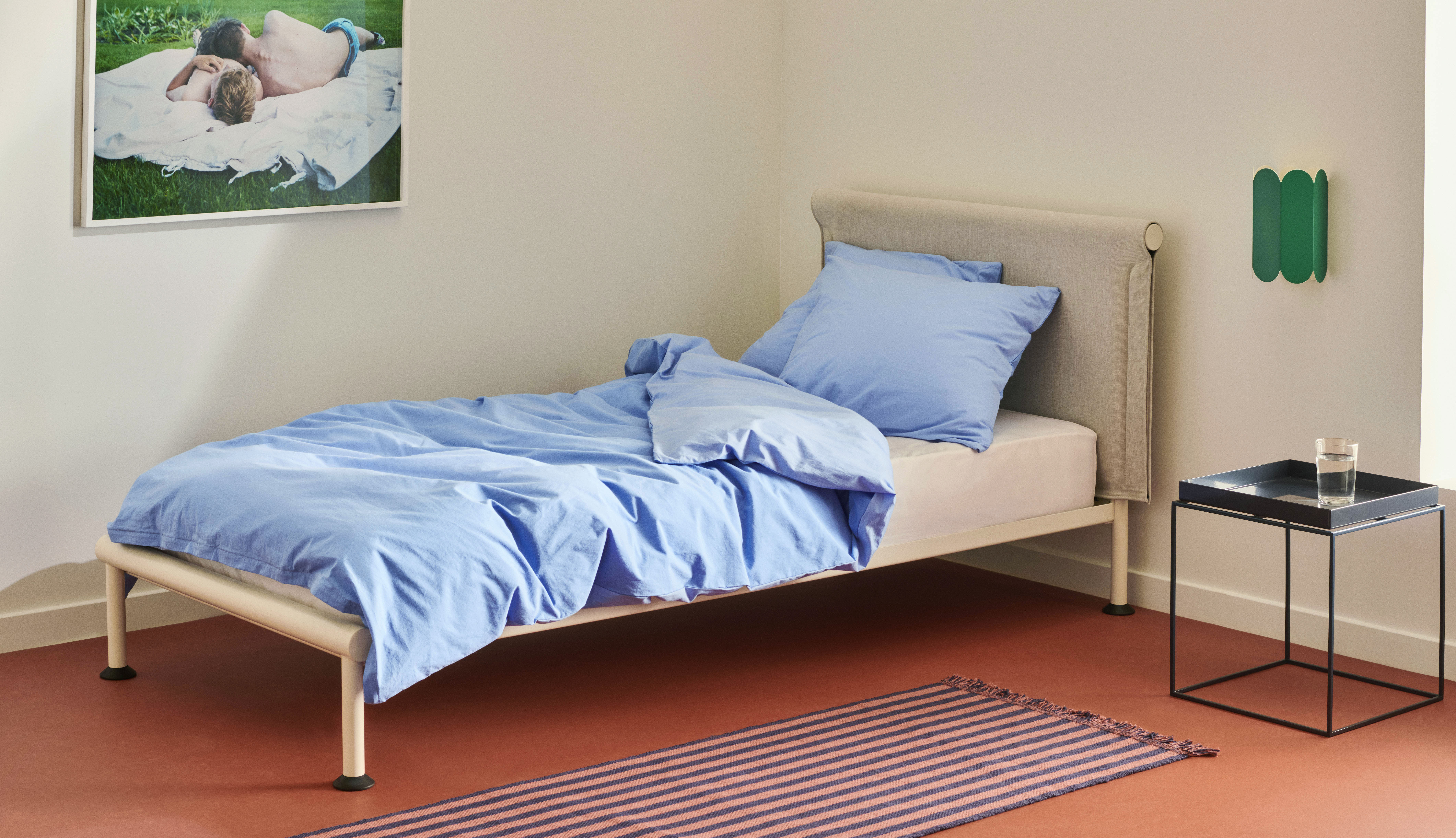 Tray Table Beistelltisch M Blau