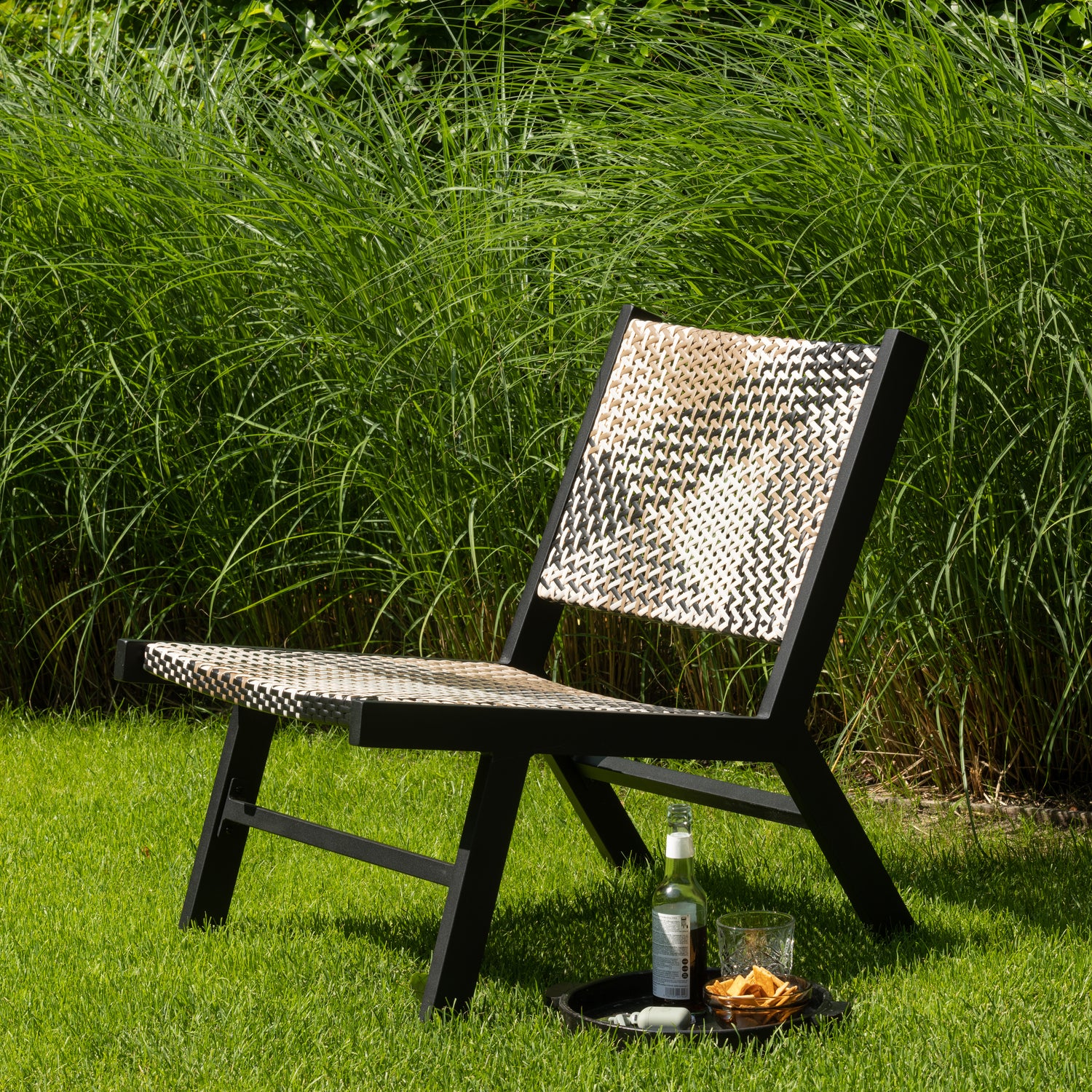 Pom Stuhl Aluminium Mehrfarbig
