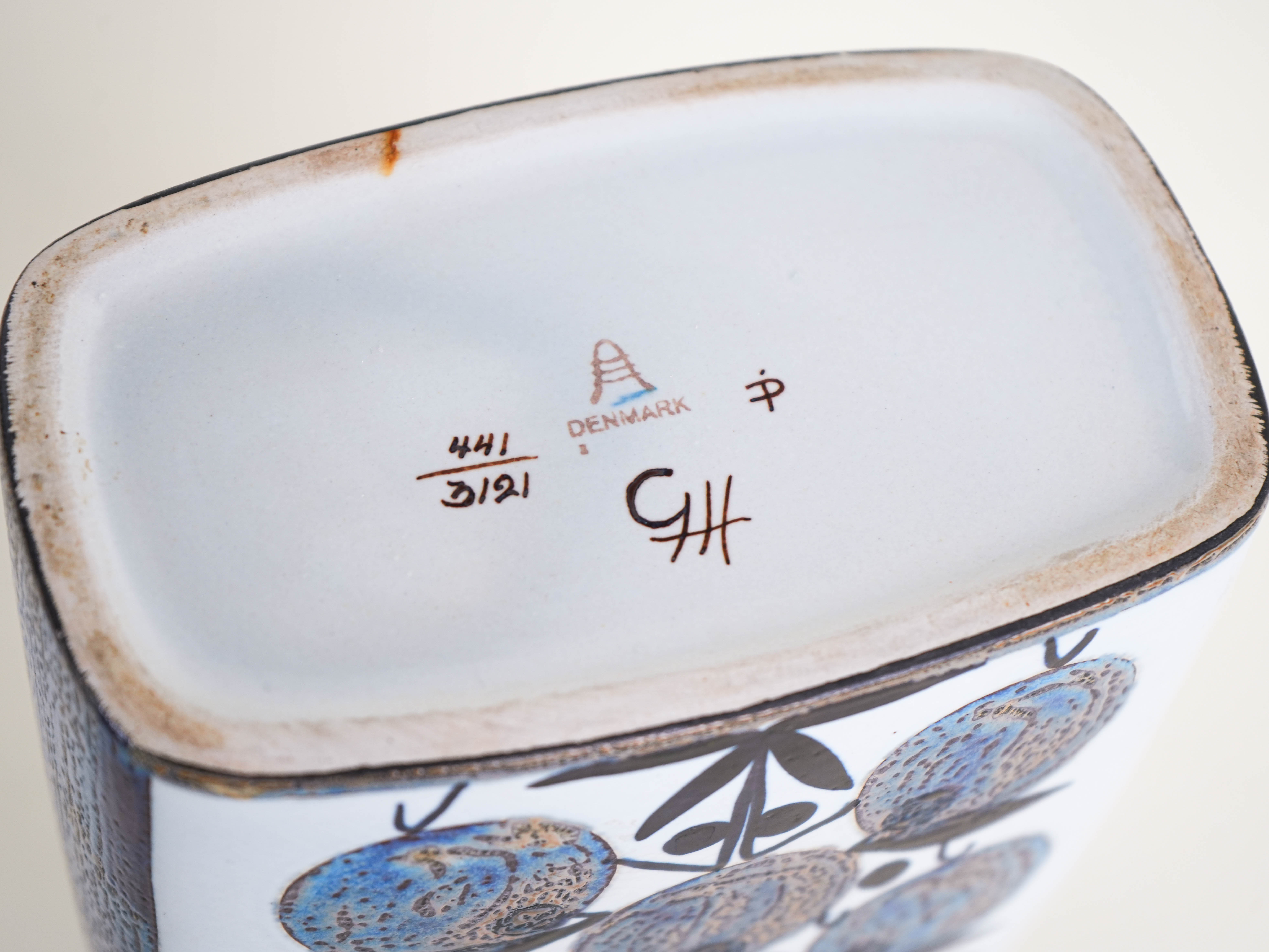 Ceramic vase 1960s Aluminia